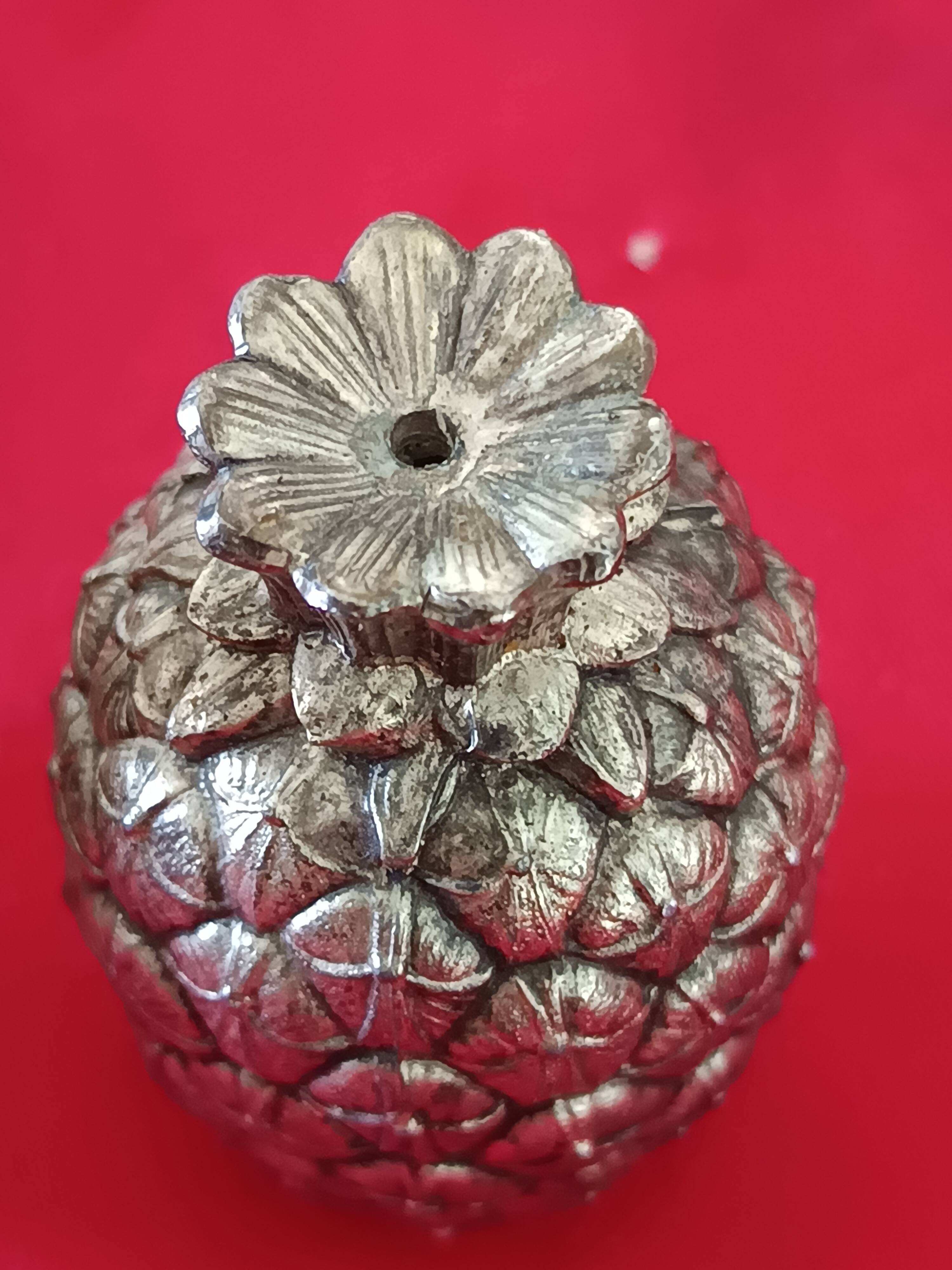 Pair of pineapple salt and pepper shakers, Italy, 1970s, Mauro Manet