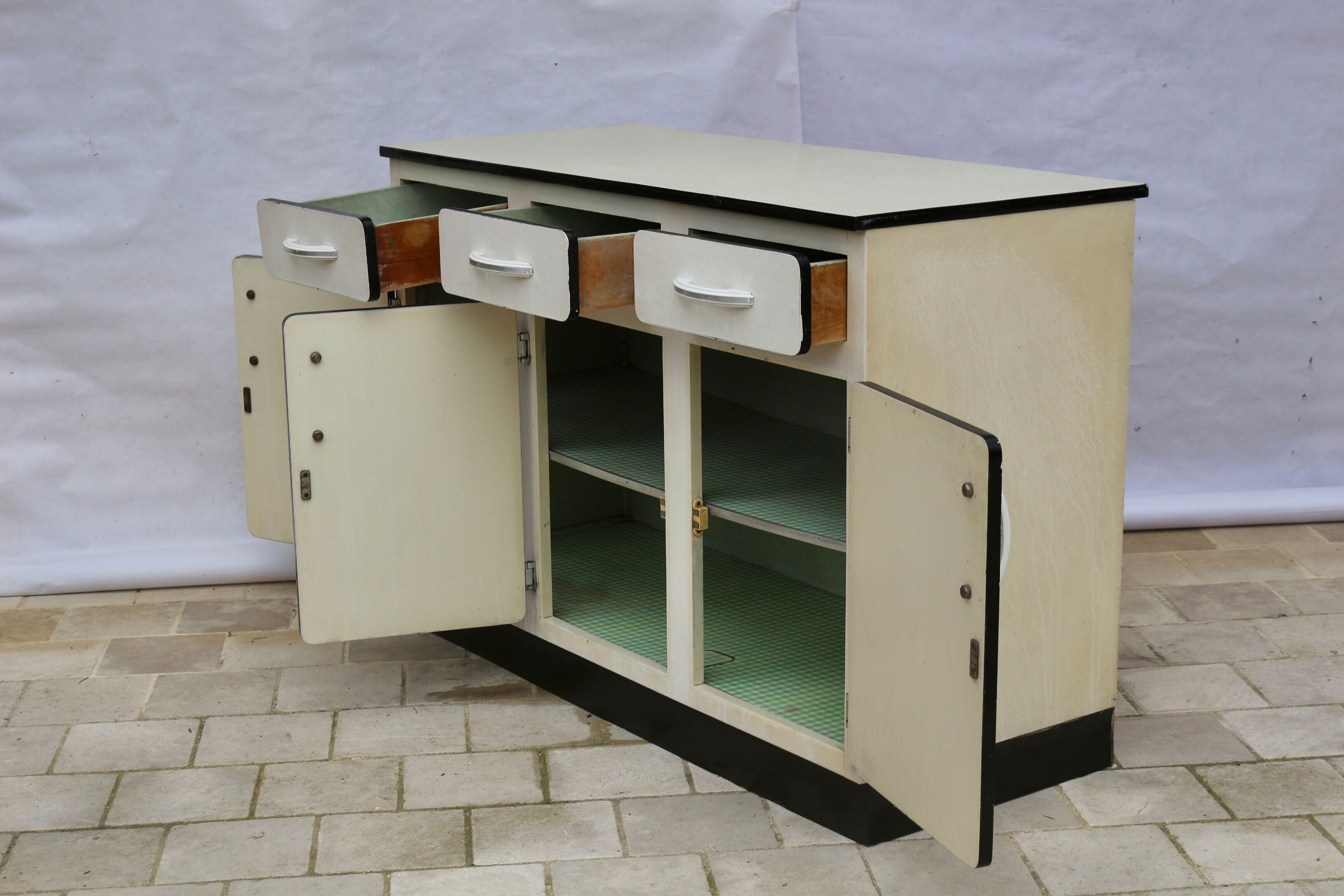 Low kitchen furniture formica ivory color