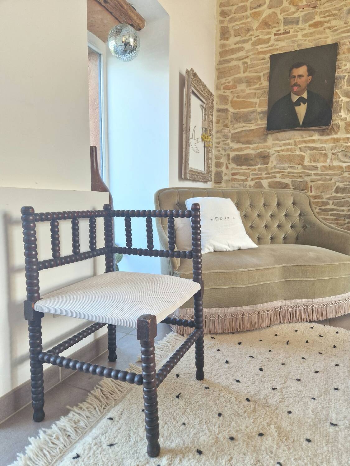 Chaise coin de feu