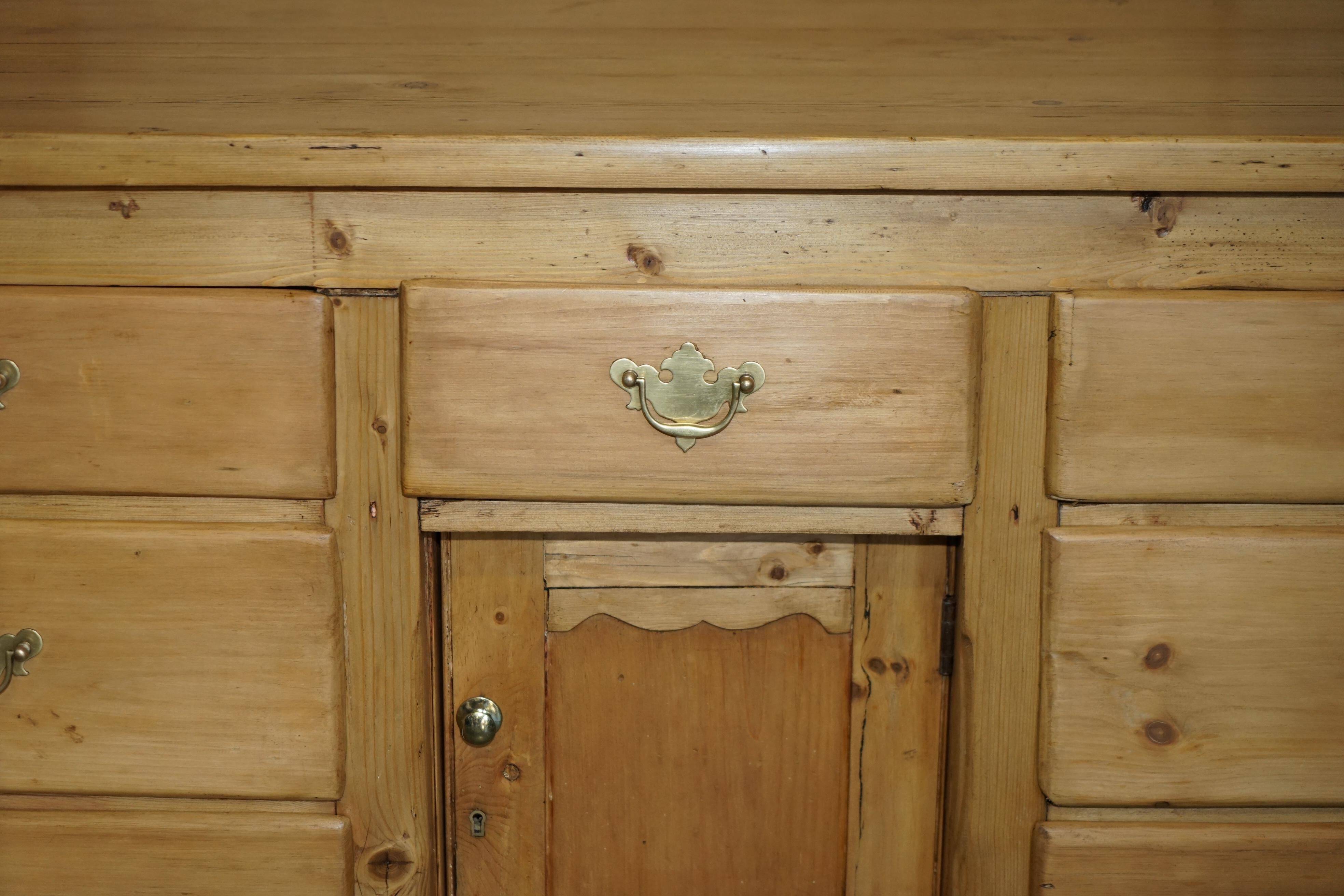 Restored Antique Régisseuse Buffet in Pine, Circa 1860