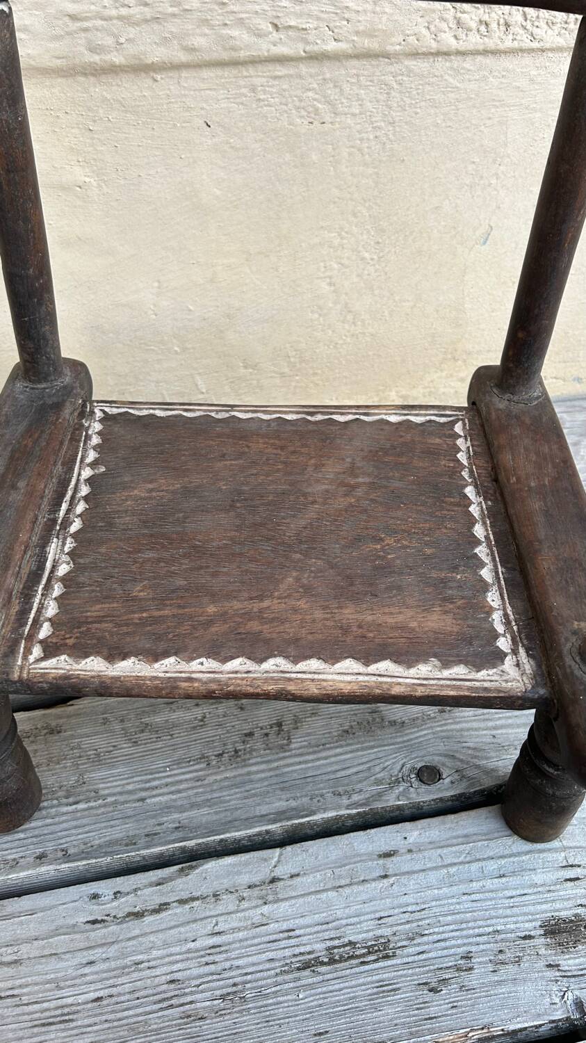 Small Baoulé chair
