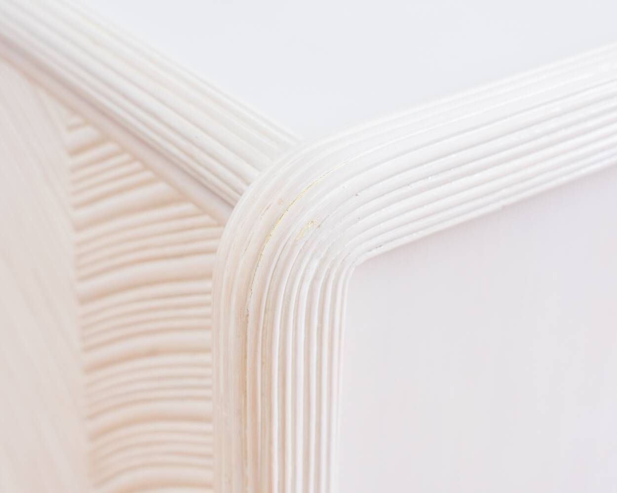 Enfilade Mid-Century Pencil Reed / en rotin, costal design des années 80.