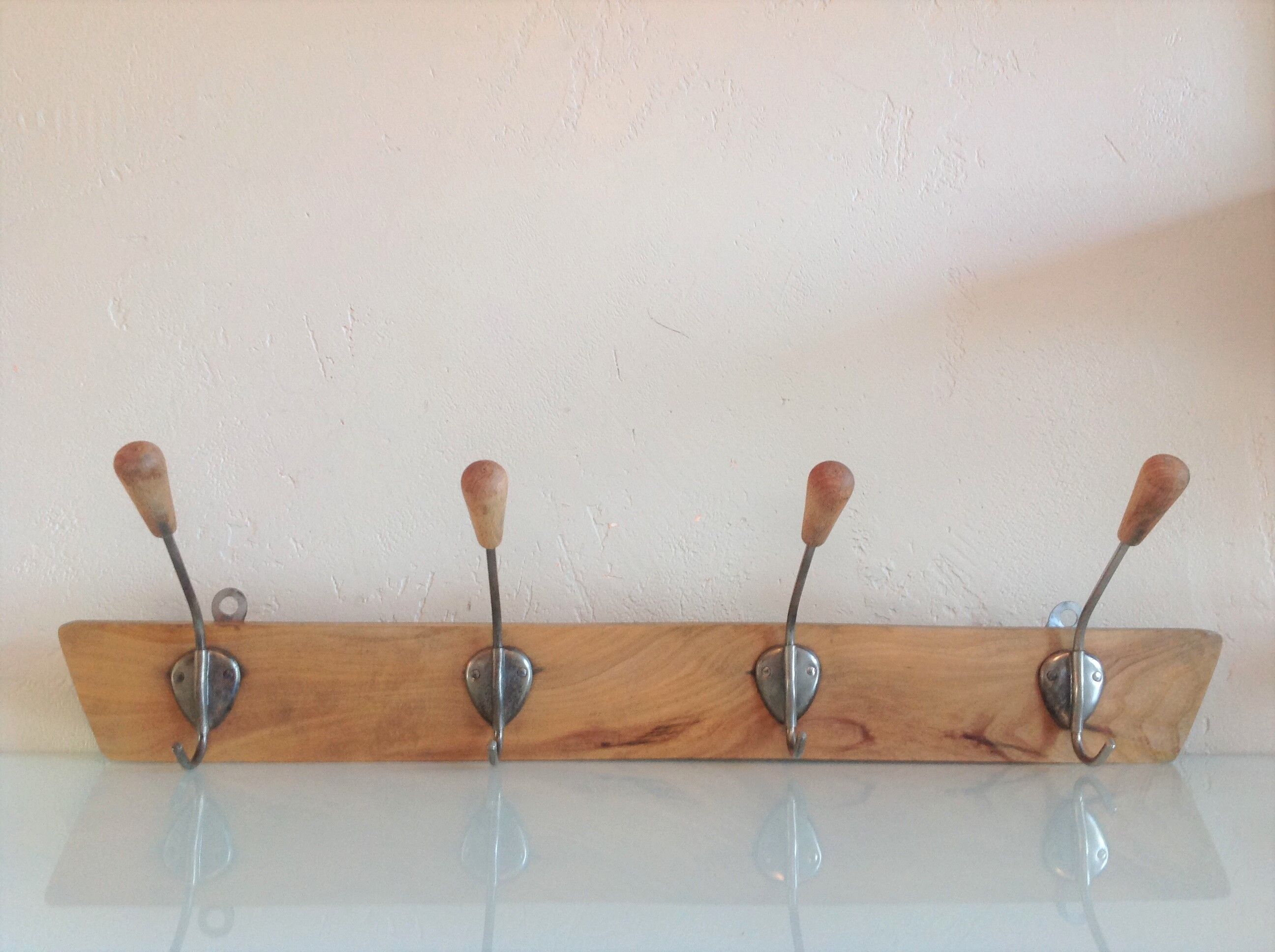 Four-headed wooden hook / vintage 60s-70s