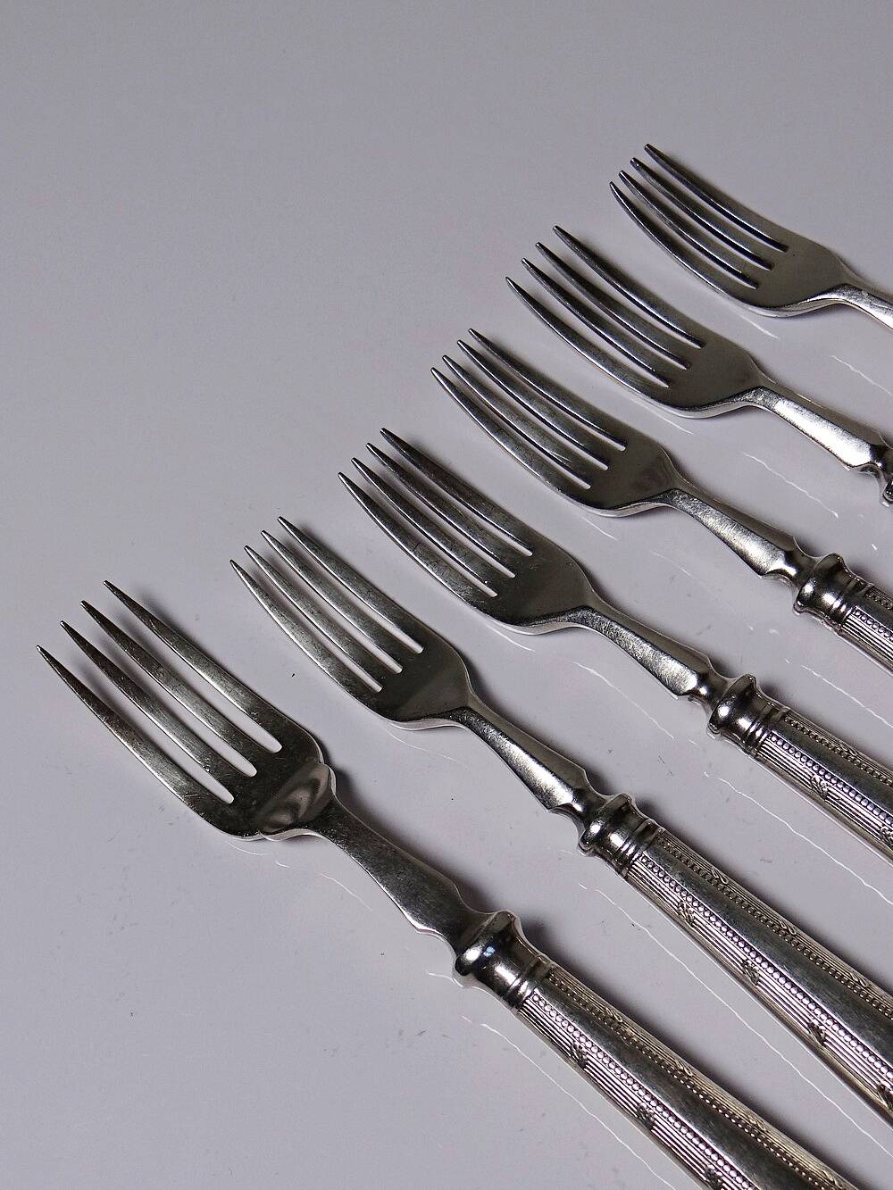 Antique Mappin & Webb silver plated dessert or dessert forks