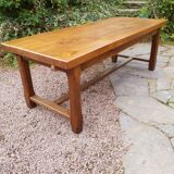 Farm table