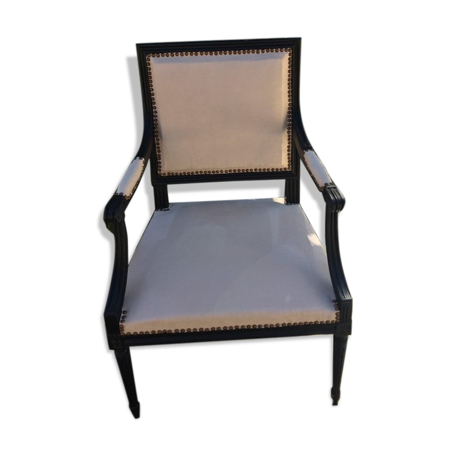 Ancien fauteuil style Louis XVI