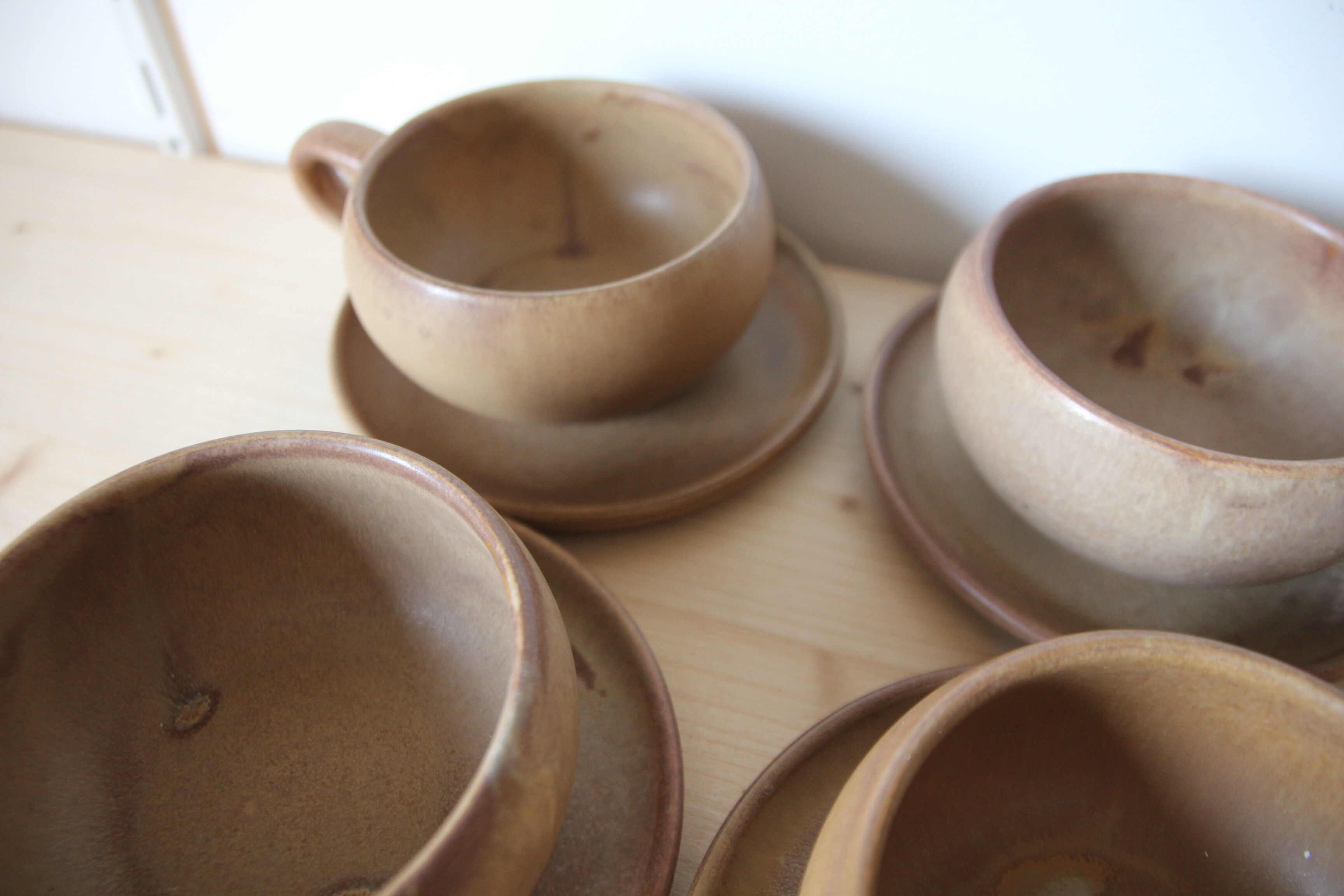 4 stoneware lunch bowls
