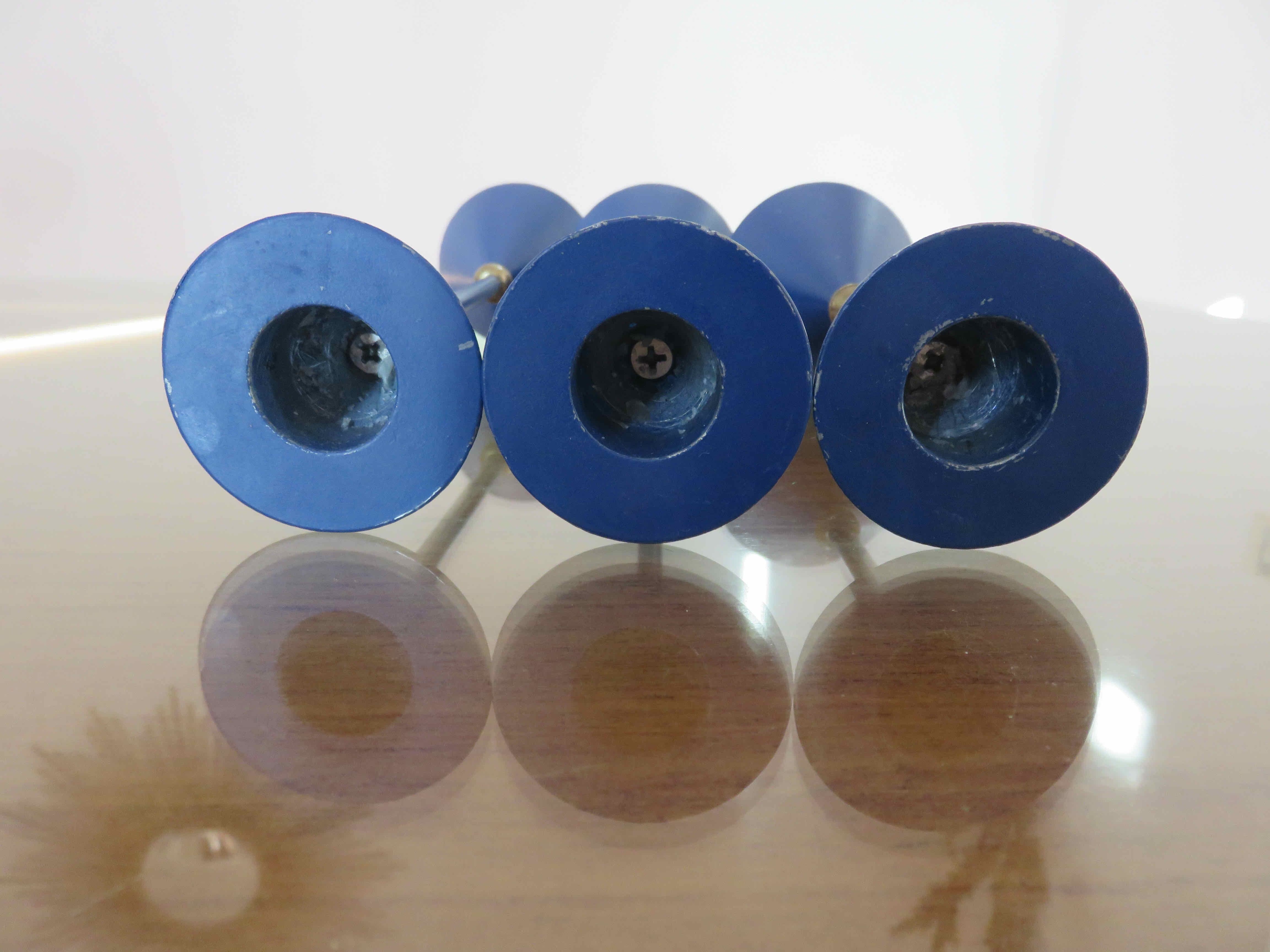 3 modernist Scandinavian candlesticks in blue lacquered metal and brass 60s 70s