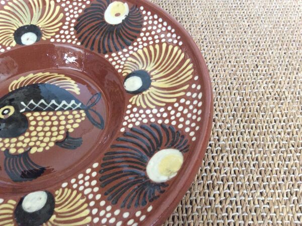 Plat en terre cuite vernissée poisson