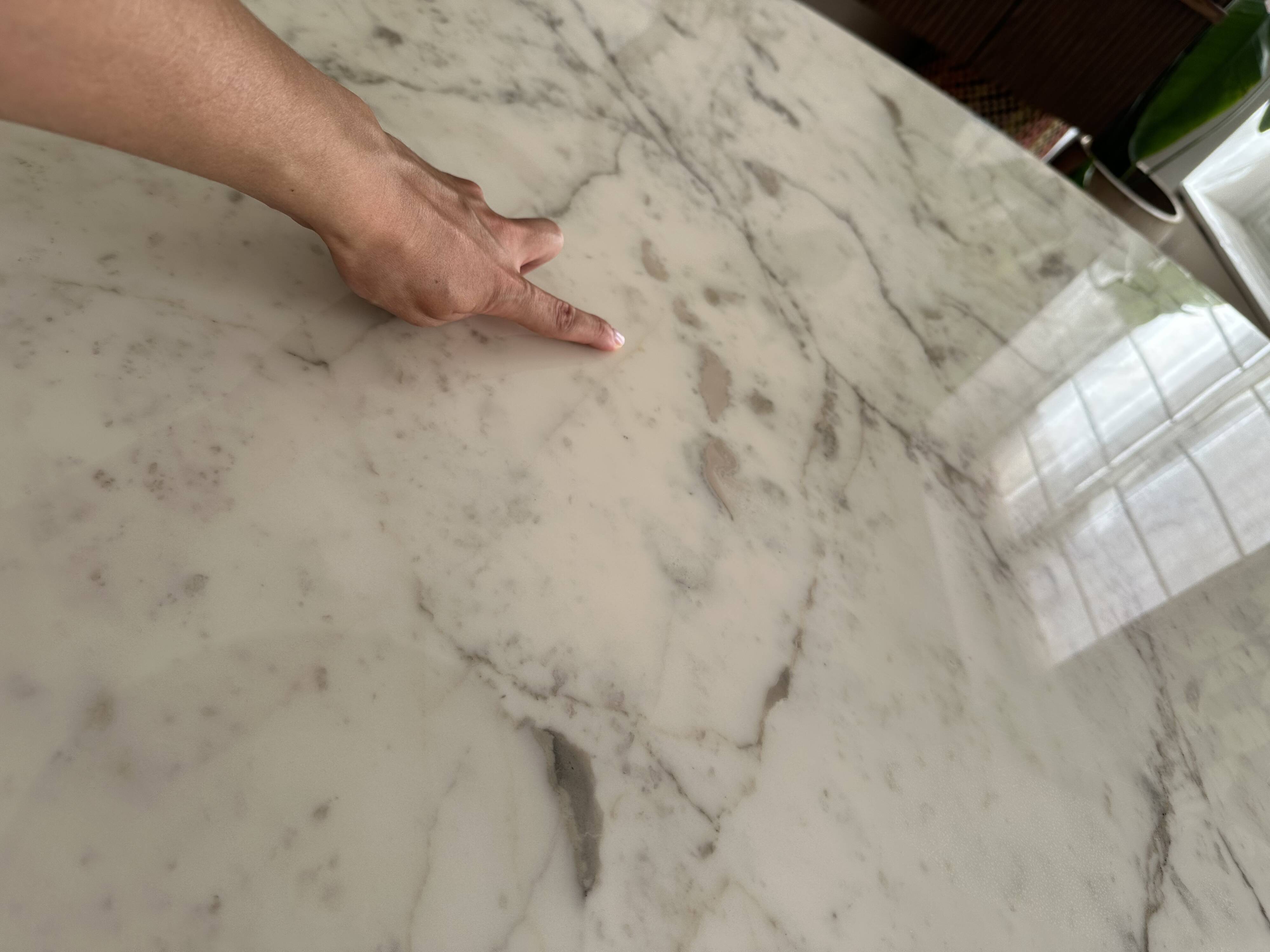 Oval Knoll Saarinen table, Calacatta marble, 198cm, year 2022, tulip.