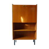 Modernist secretary