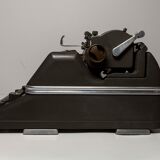 Hermes ambassador typewriter, 1952