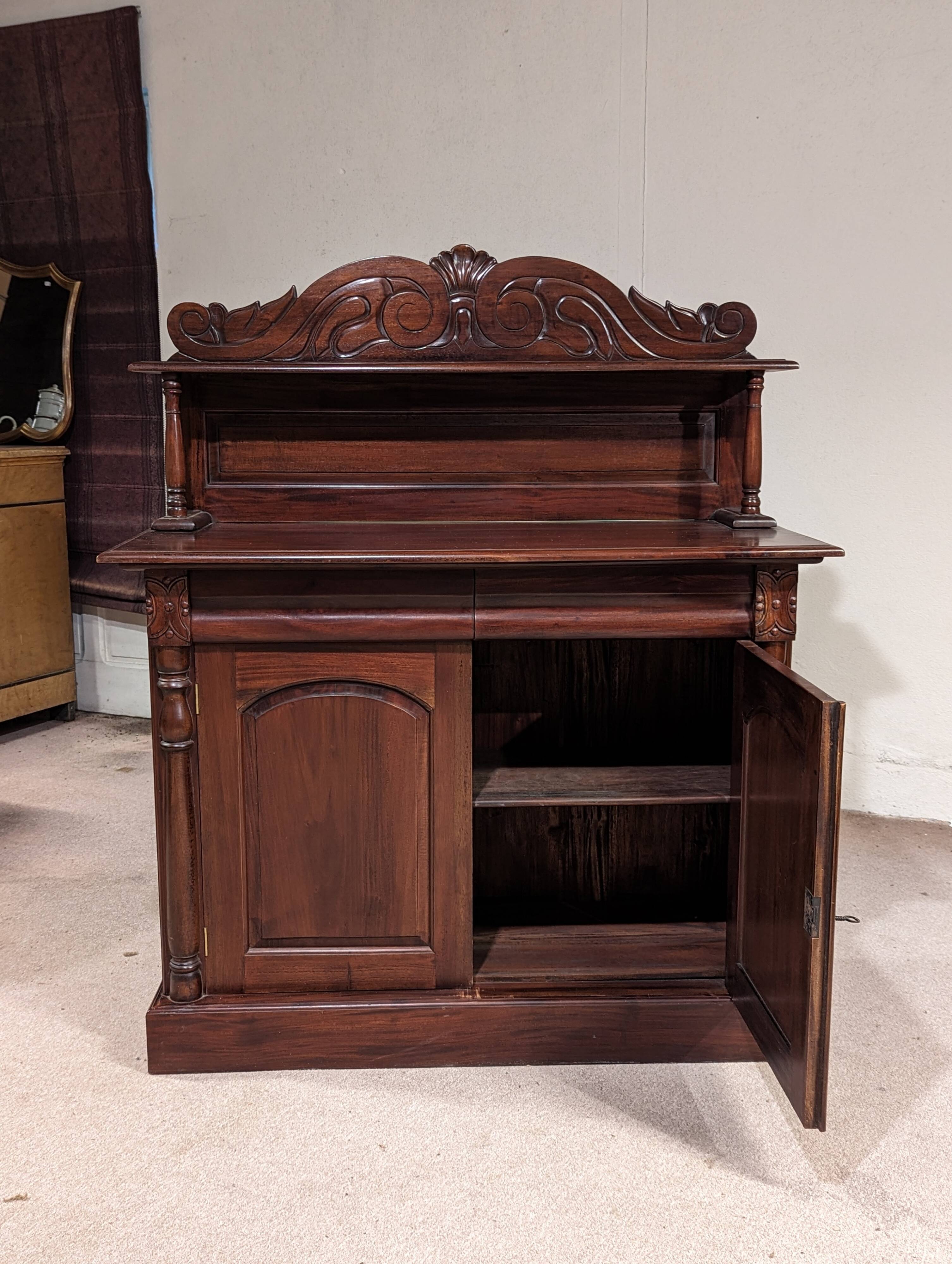 Mahogany serving sideboard