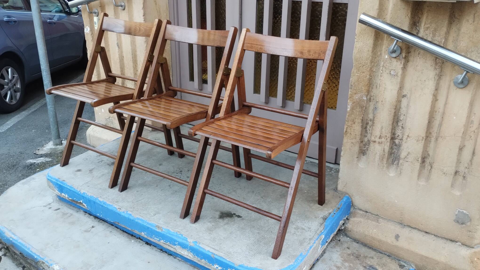 Set of 3 vintage solid wood folding chairs