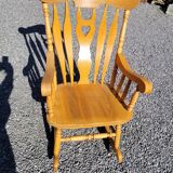 Rocking chair in solid oak
