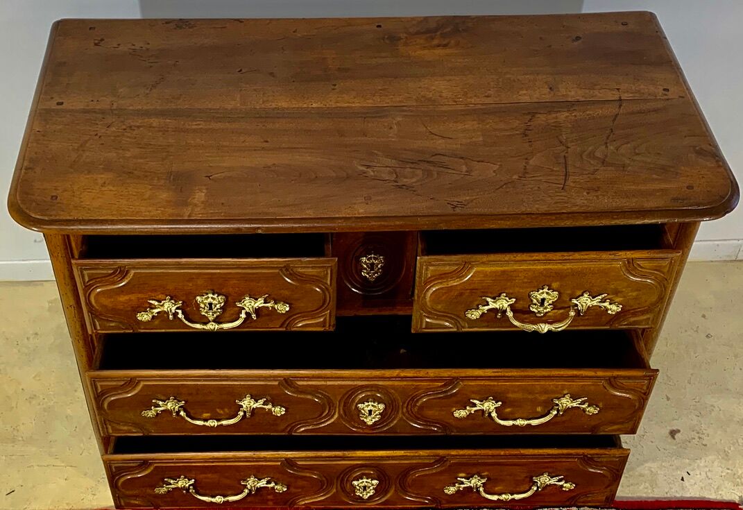 Commode louis XIV style