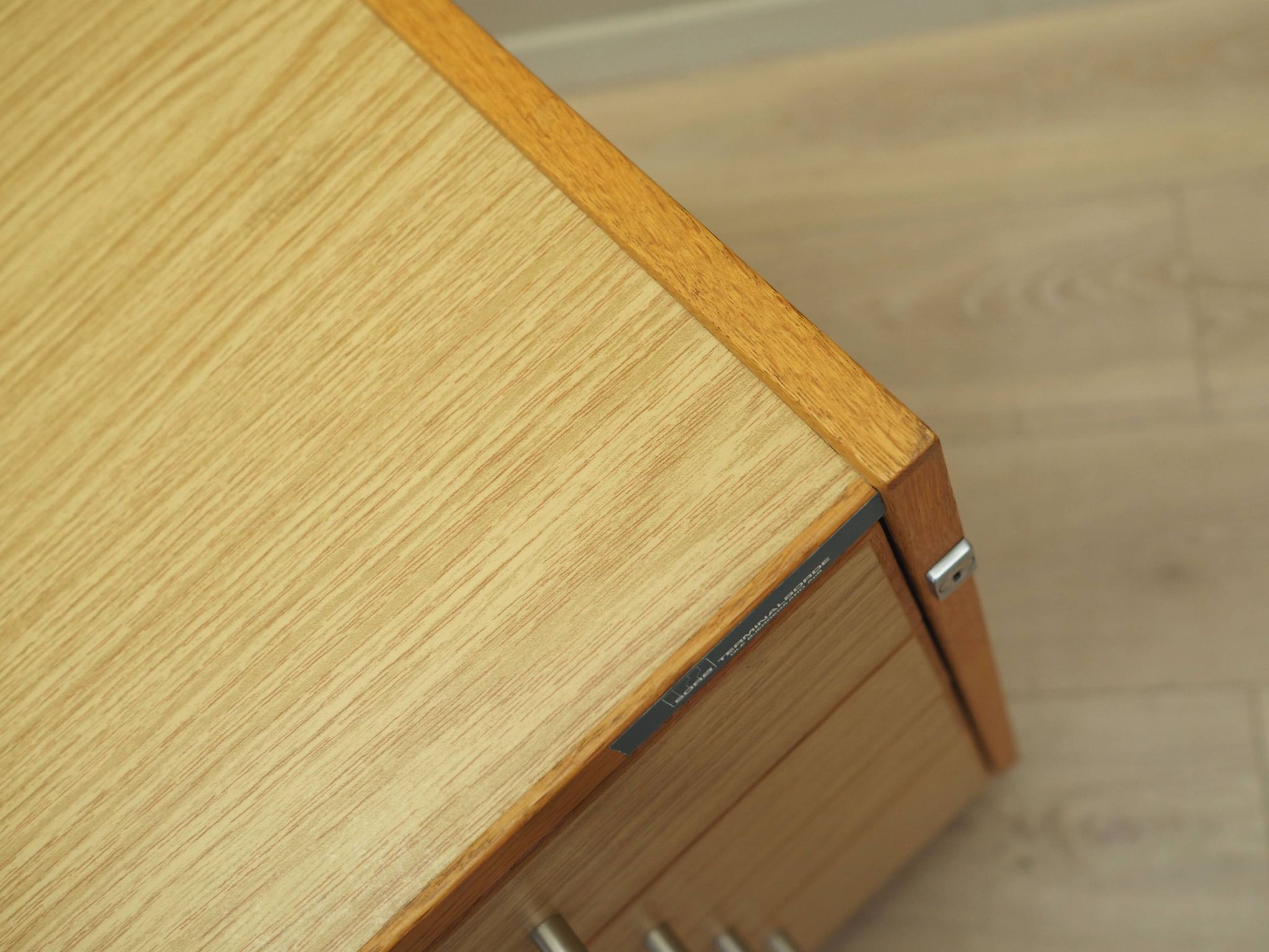 Commode, design danois, années 1970, fabricant : Sorø Terminalborde Ole Bjerregaard Pedersen Ap