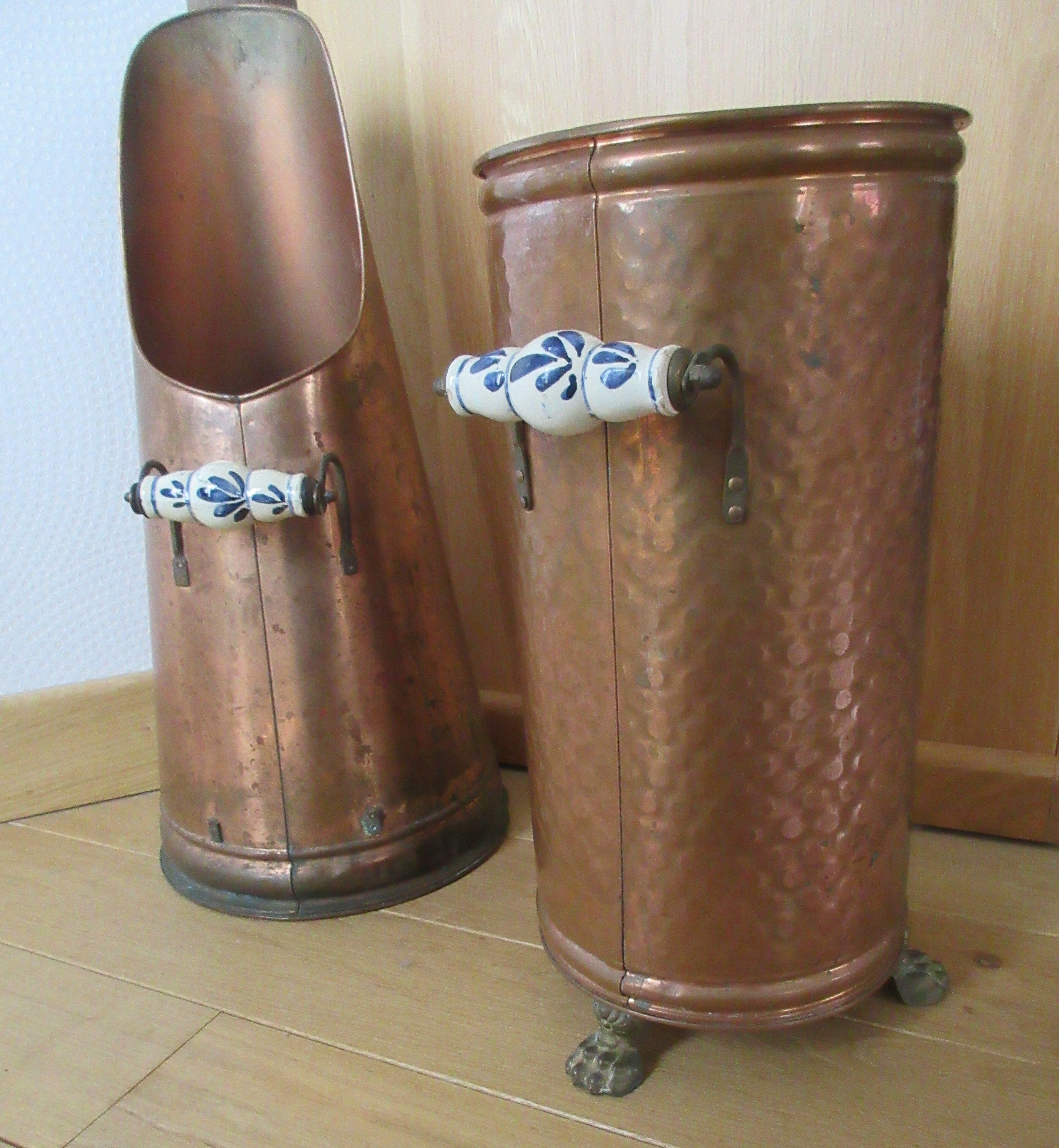 Nijhof copper umbrella holder