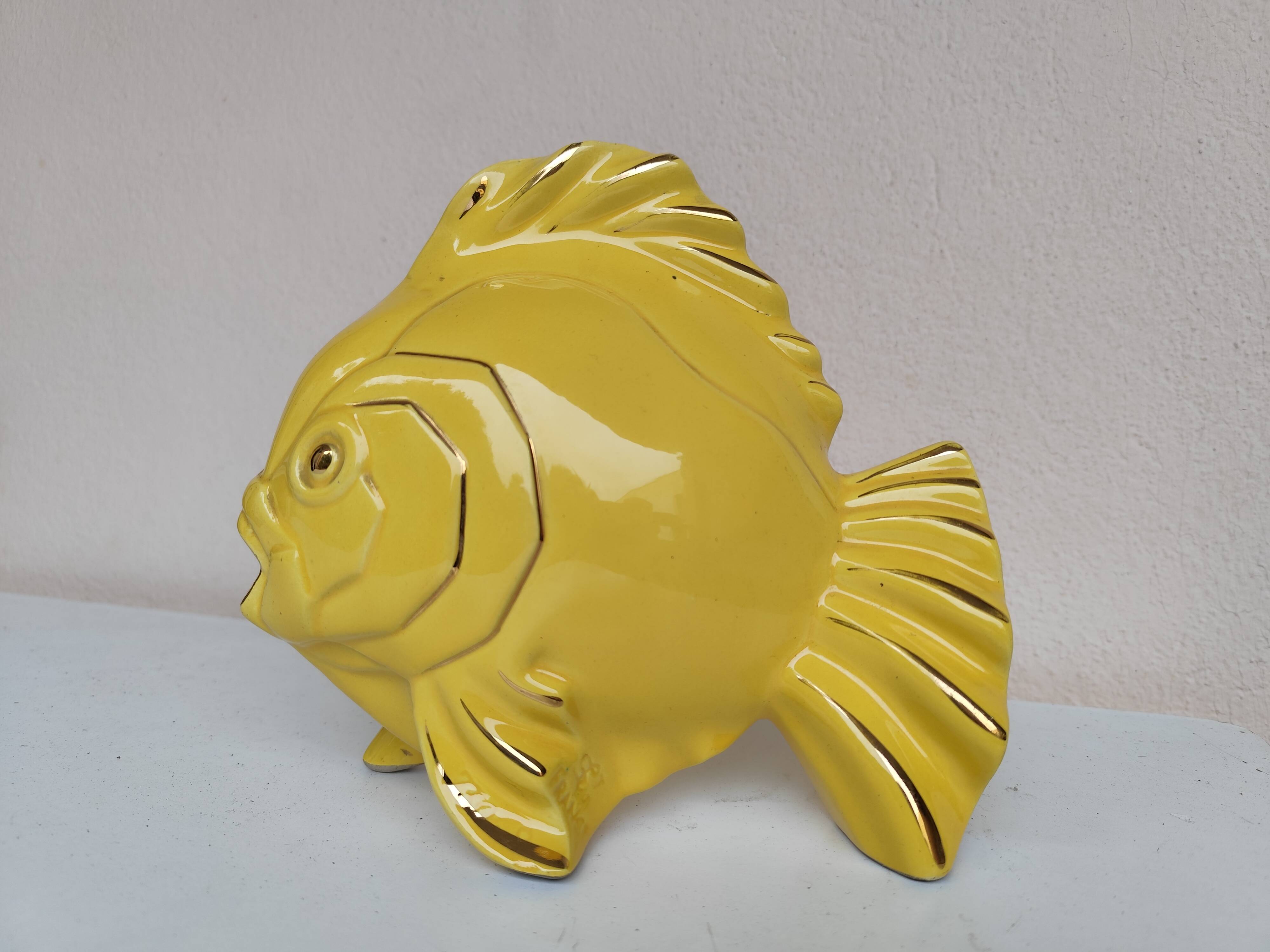 Saint Clément fish ceramic