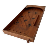 Old pinball trifle game from the 1930s