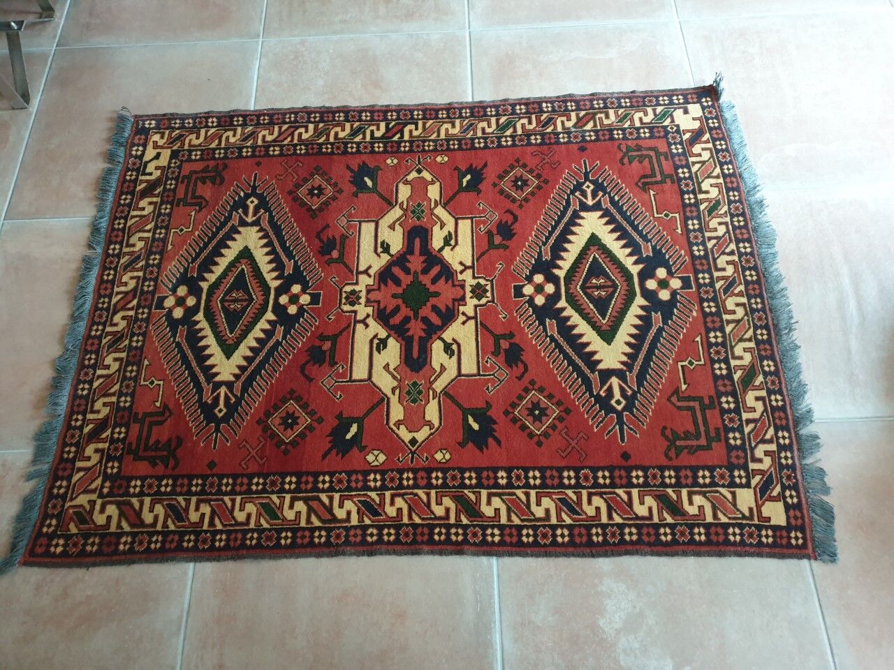 Old carpet 172/127