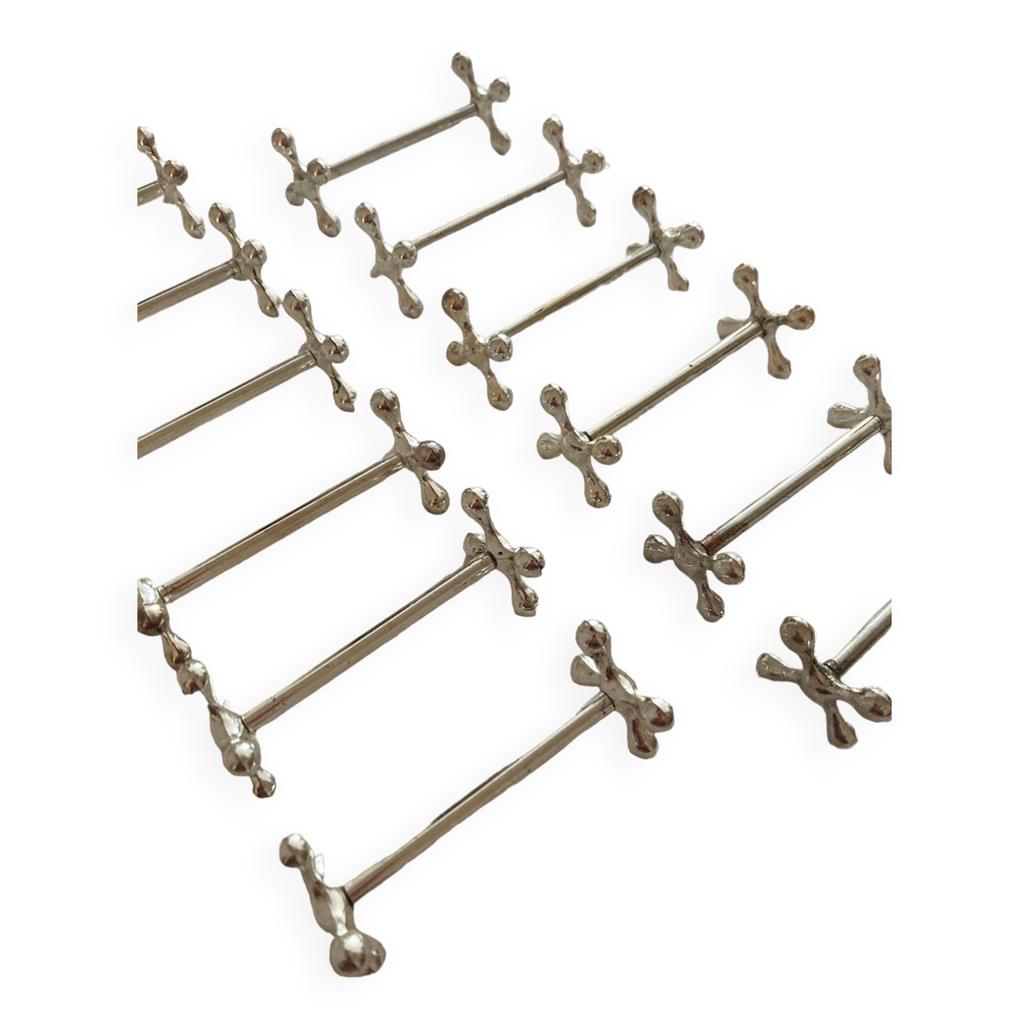 12 knife holders with metal bead decoration