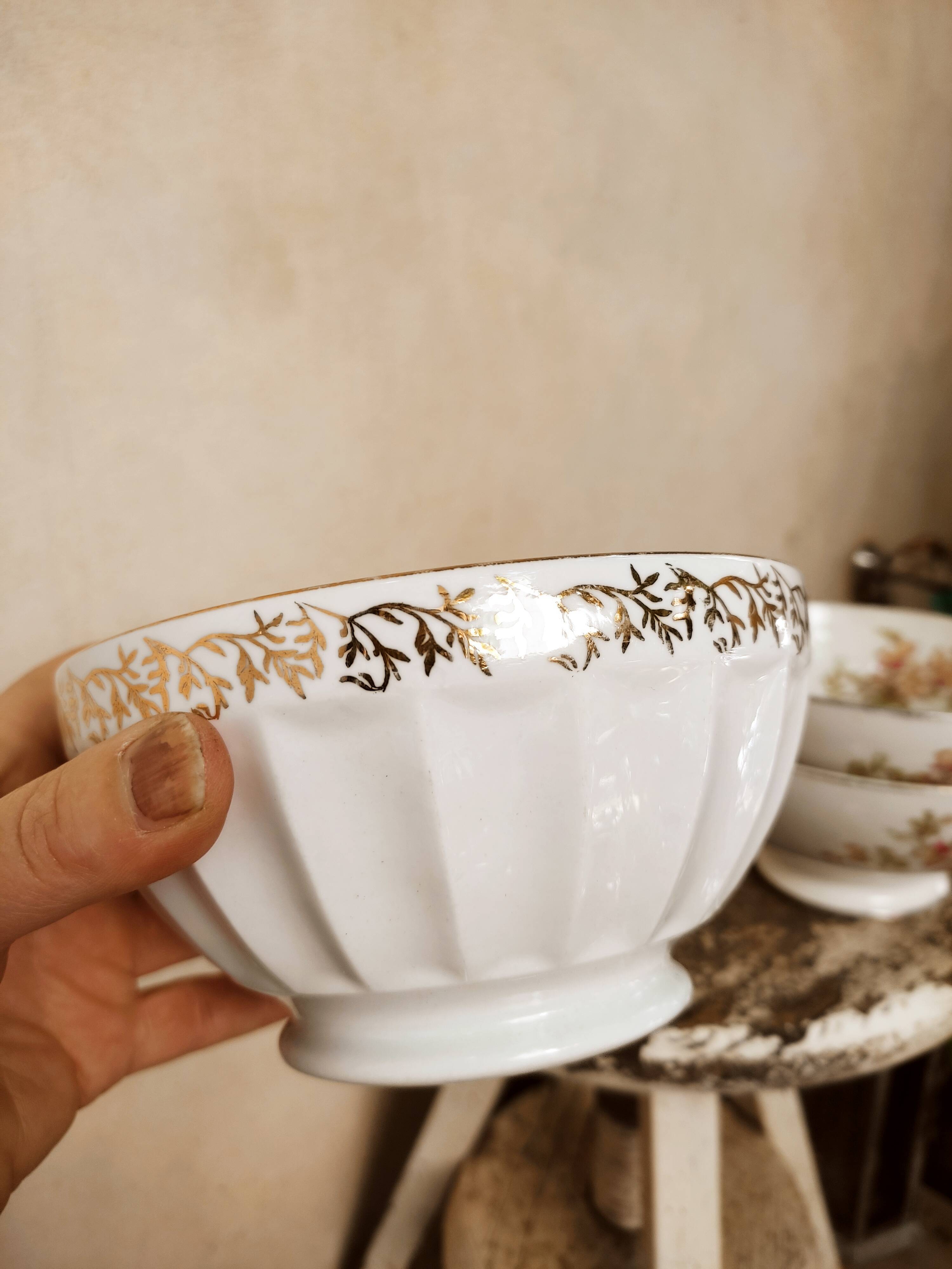 5 mismatched old bowls