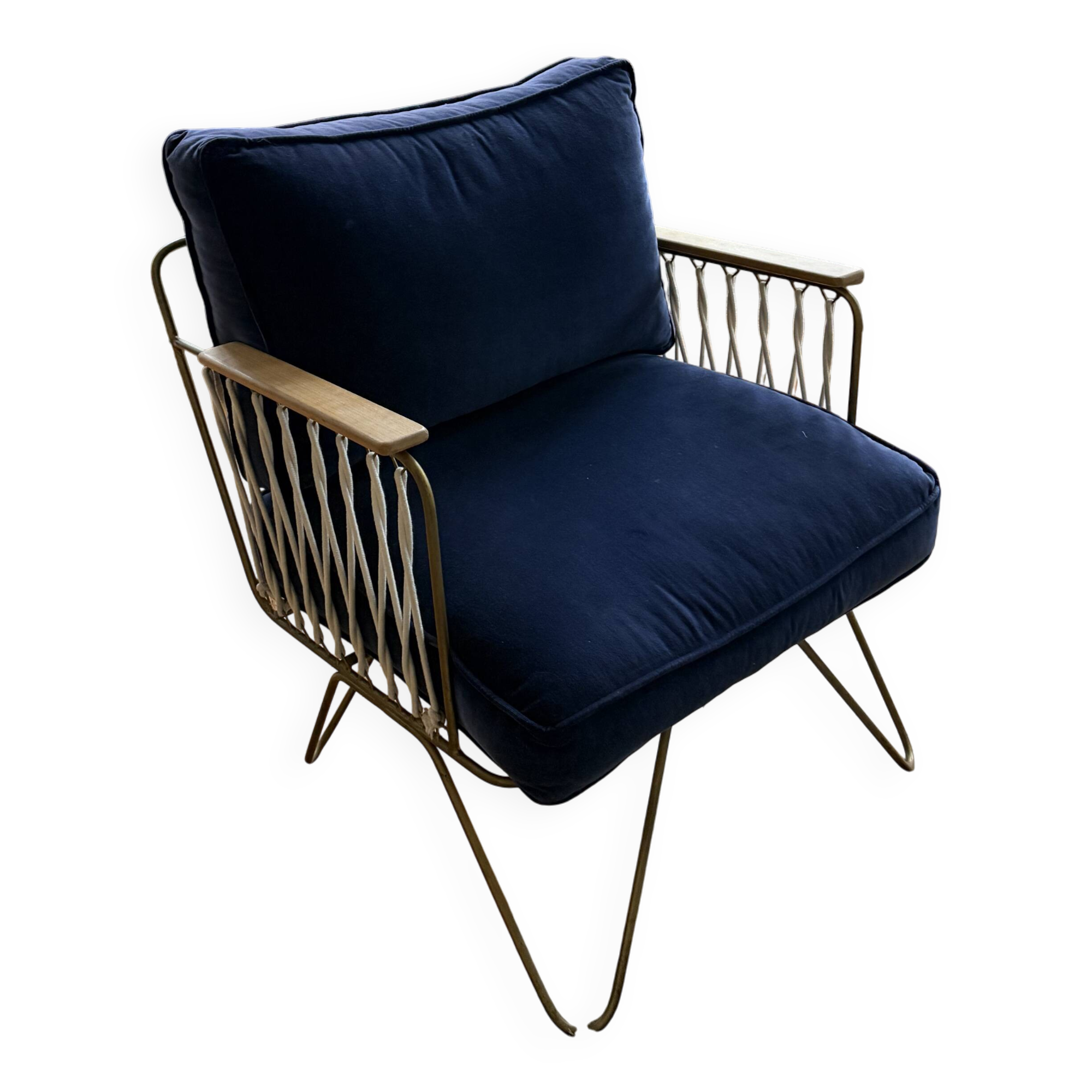 Set of two Croisette armchairs in velvet by the brand Honoré.