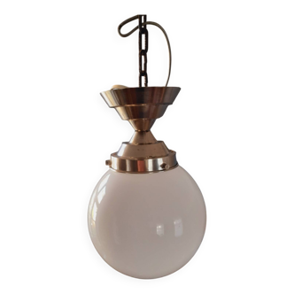 Plafonnier art déco année 40 en métal étamé et opaline blanche
