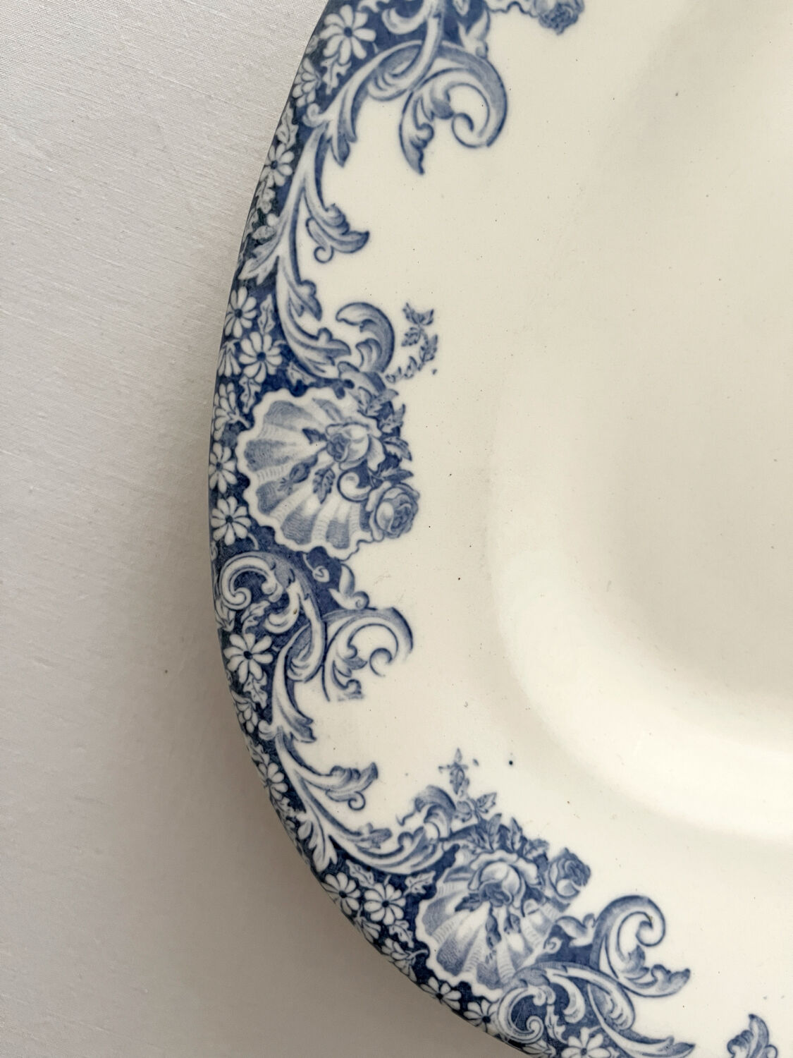 Oval dish in ironstone "Montespan" Salins