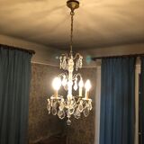 4-light chandelier