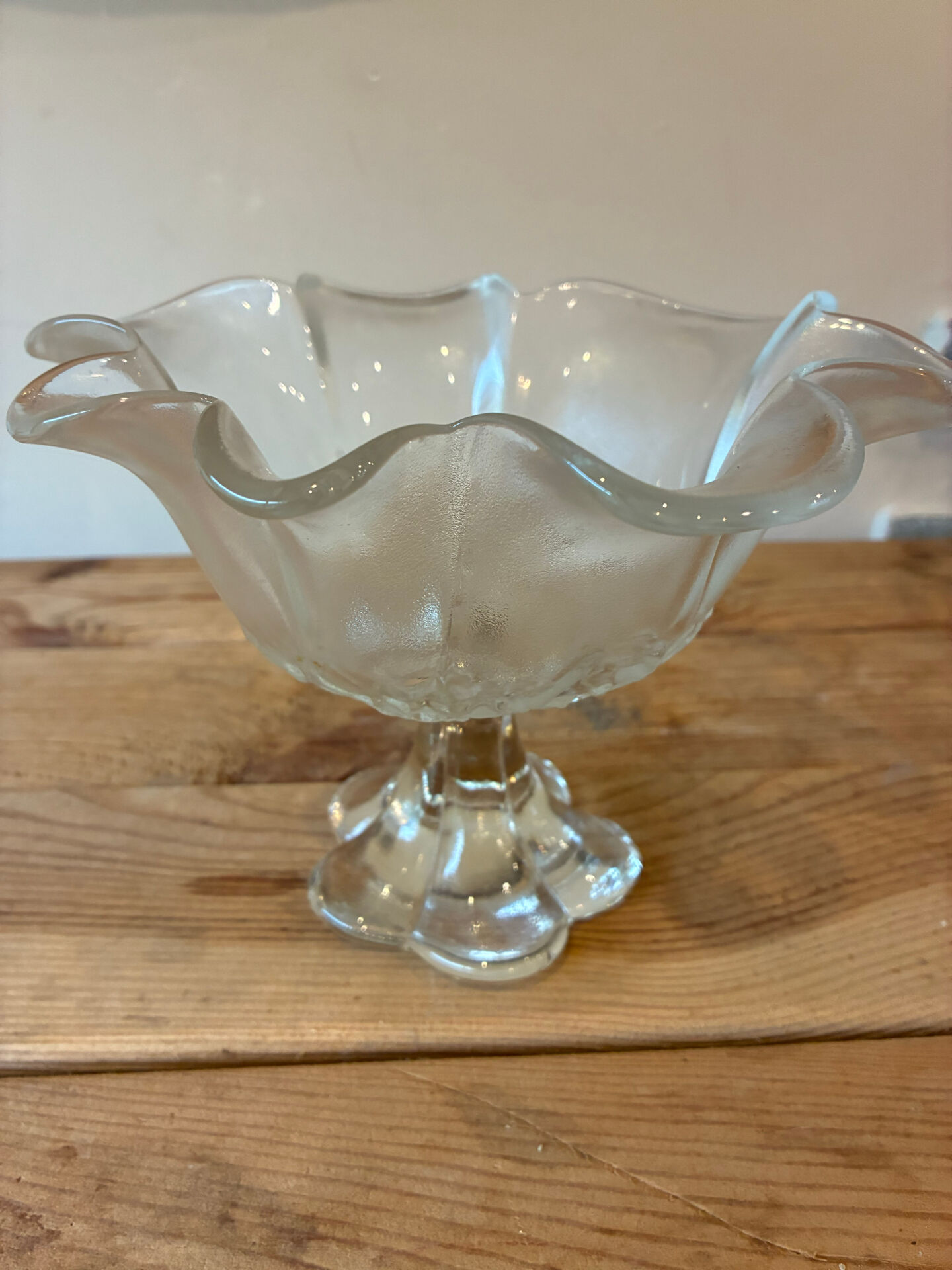 Footed bowl / Vintage frosted moulded glass compote – Corolla shape
