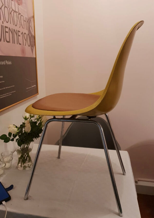 Chaise Charles et Ray Eames, modèle DSX, éditée par Herman Millar pour Mobilier International