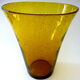 Vase à fond plat en verre bullé par la verrerie de Biot