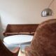 Table basse blanche et tulipe design 1970