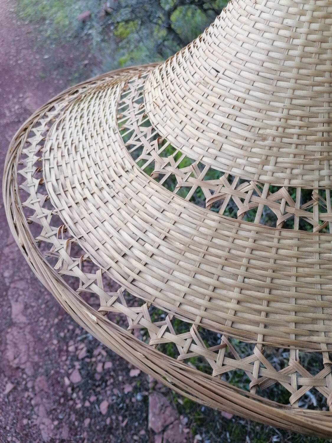 suspension en rotin vintage