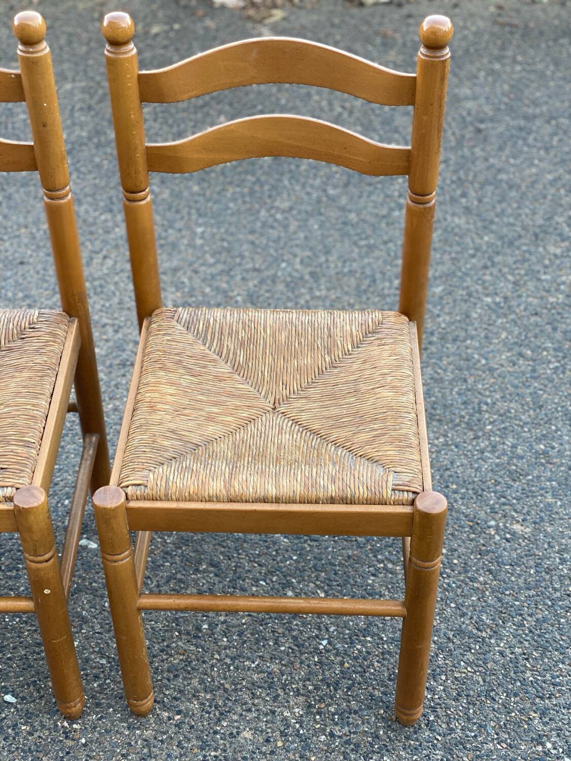 4 chaises bois massif et paille