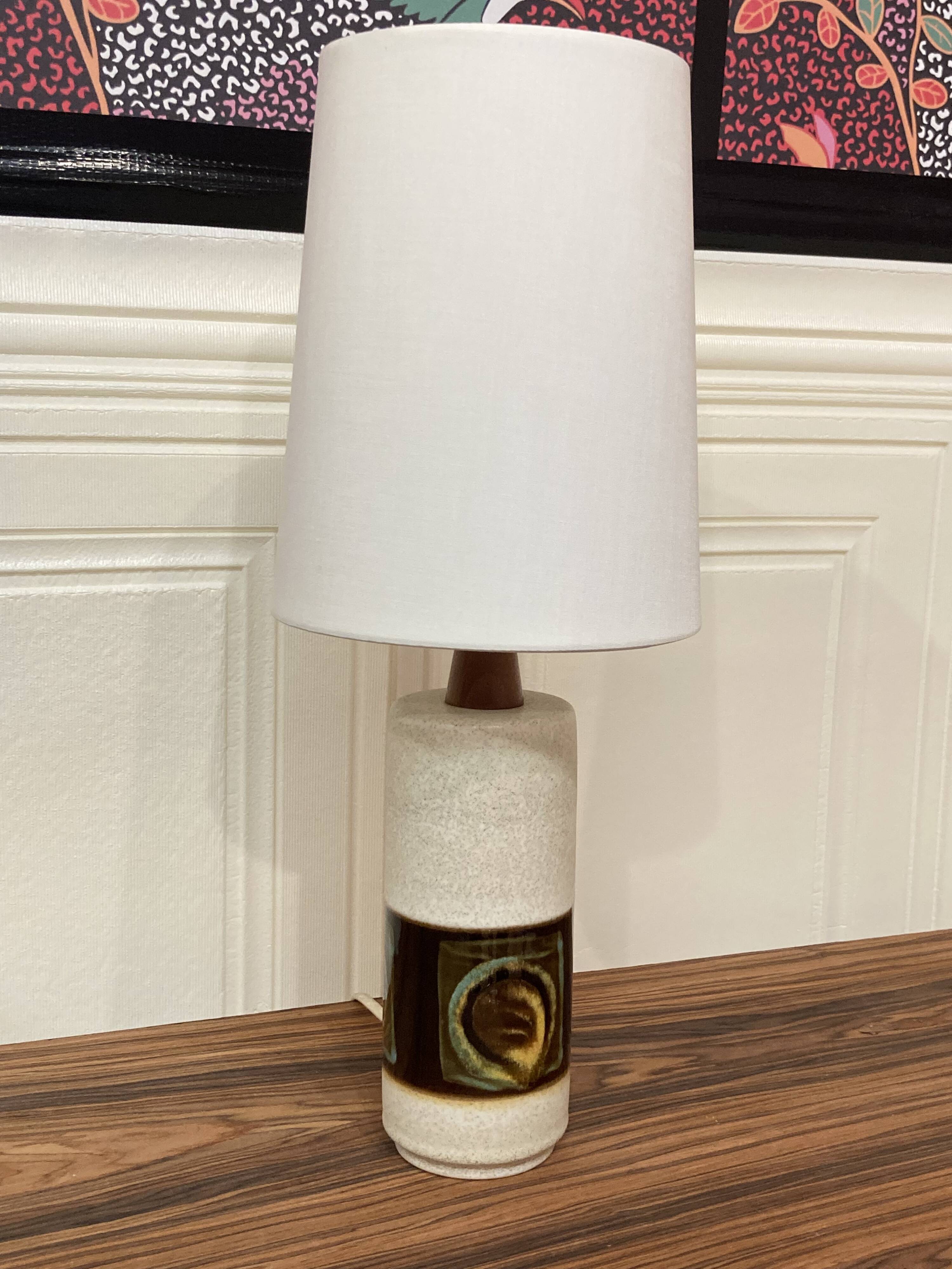 Scandinavian design ceramic lamp 1950.