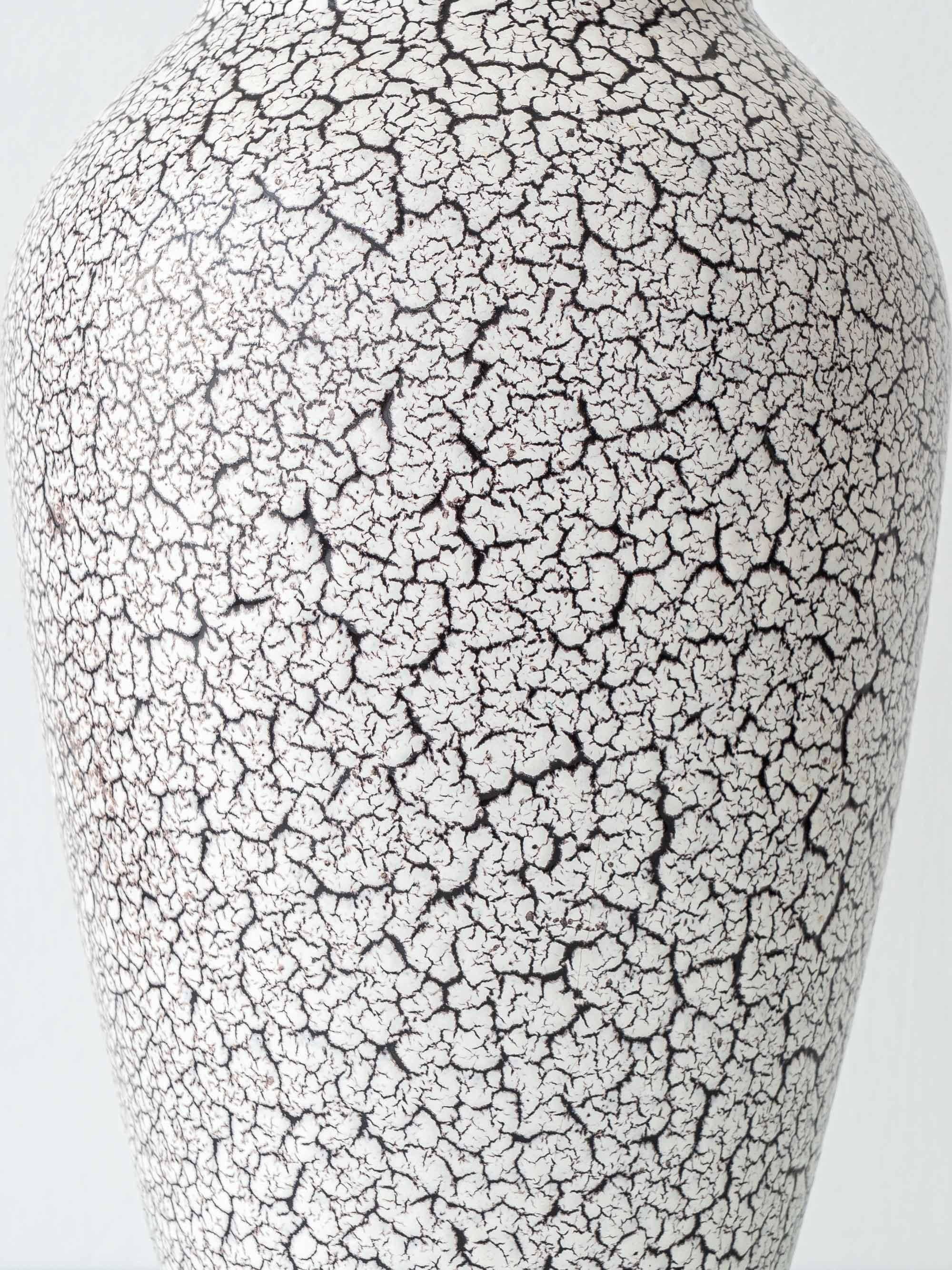 Jasba "Cortina" ceramic table lamp with crackled glaze, mid-century style, 1950s.