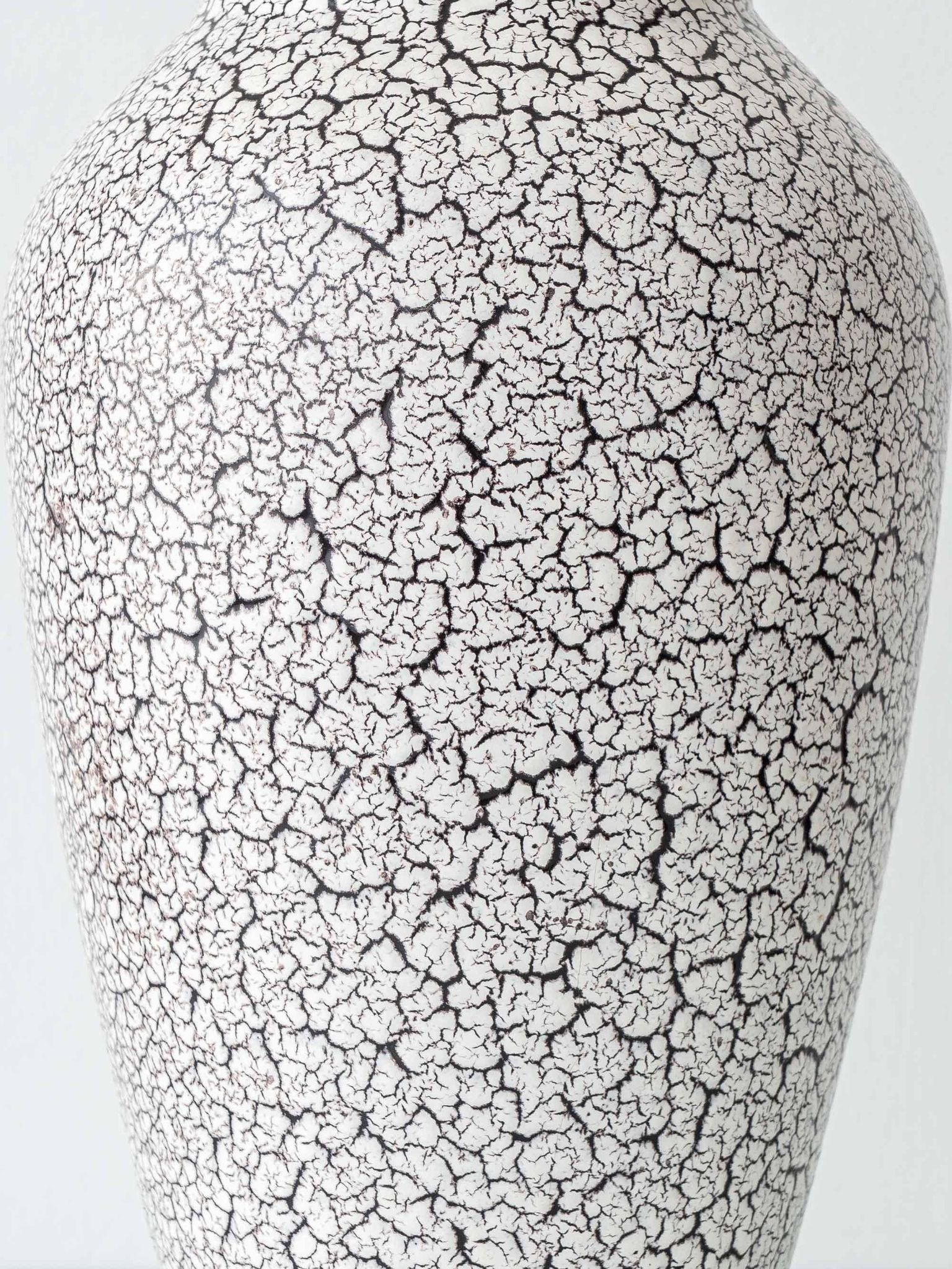 Jasba "Cortina" ceramic table lamp with crackled glaze, mid-century style, 1950s.