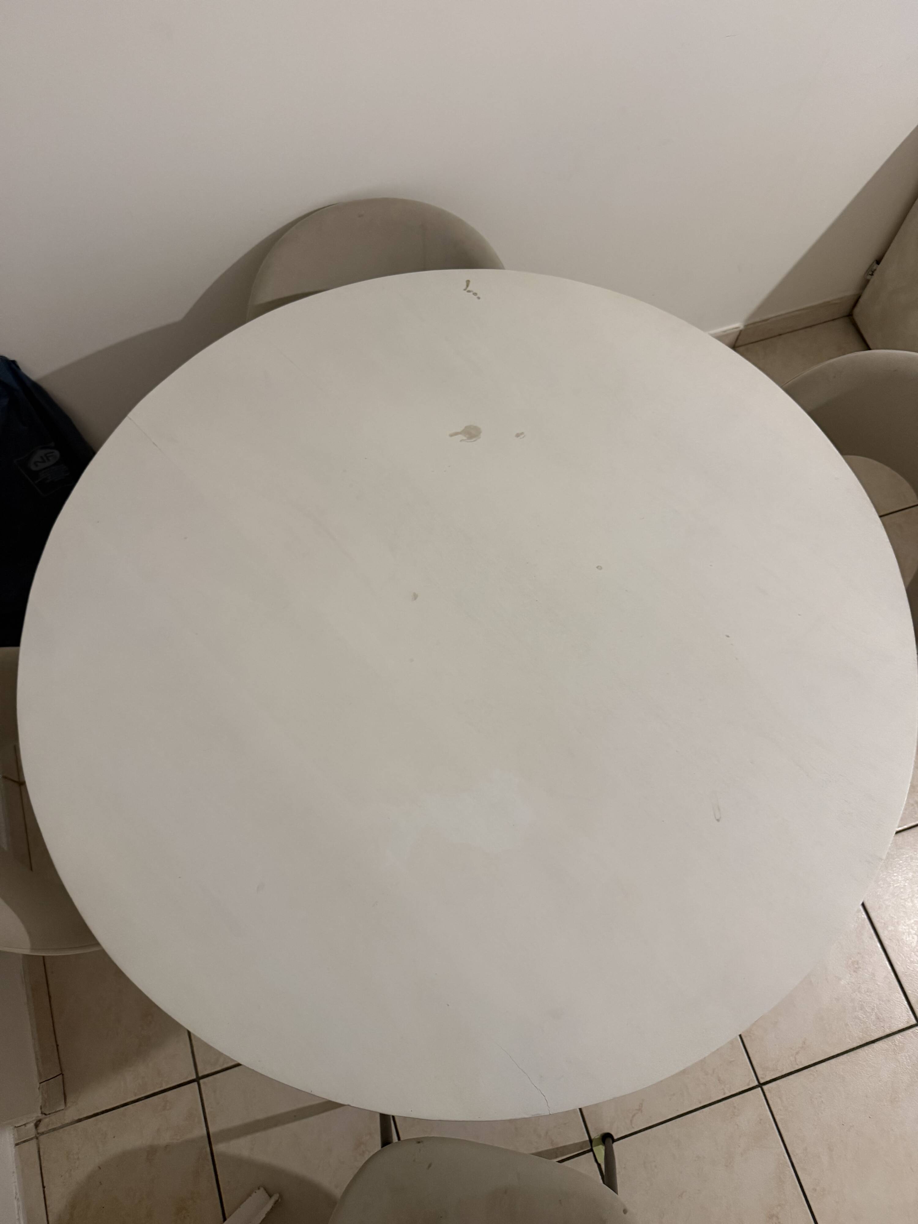 Mango wood dining table