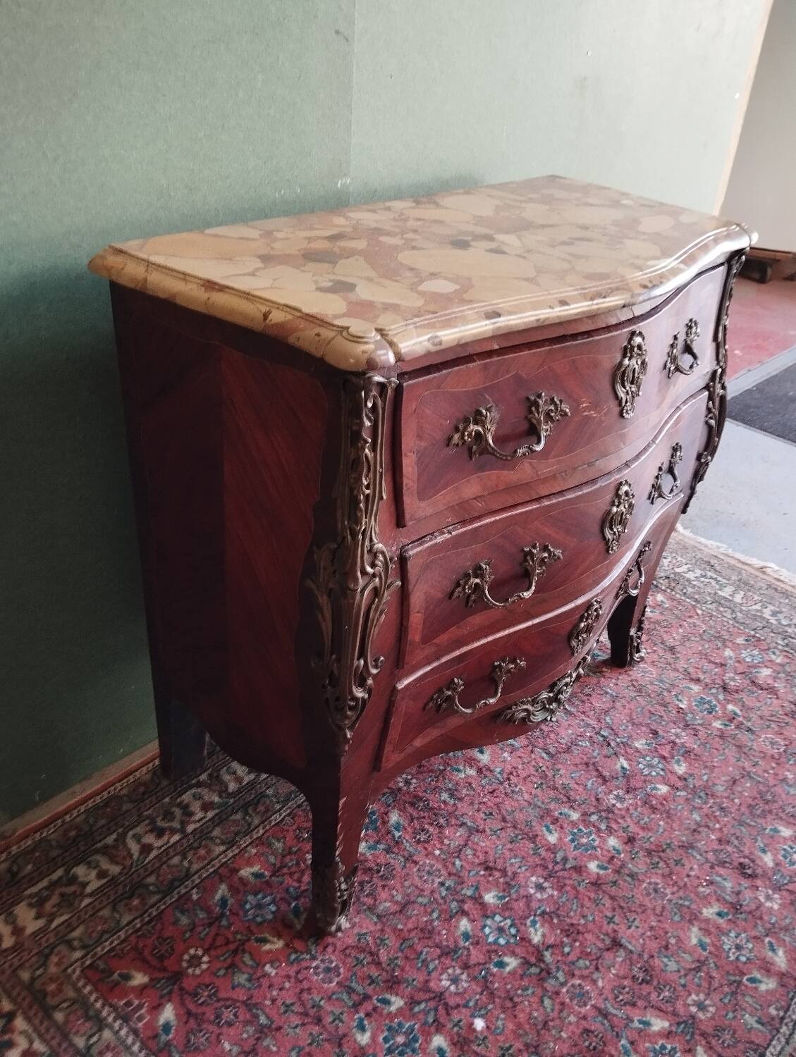 Louis XV style marquetry chest of drawers