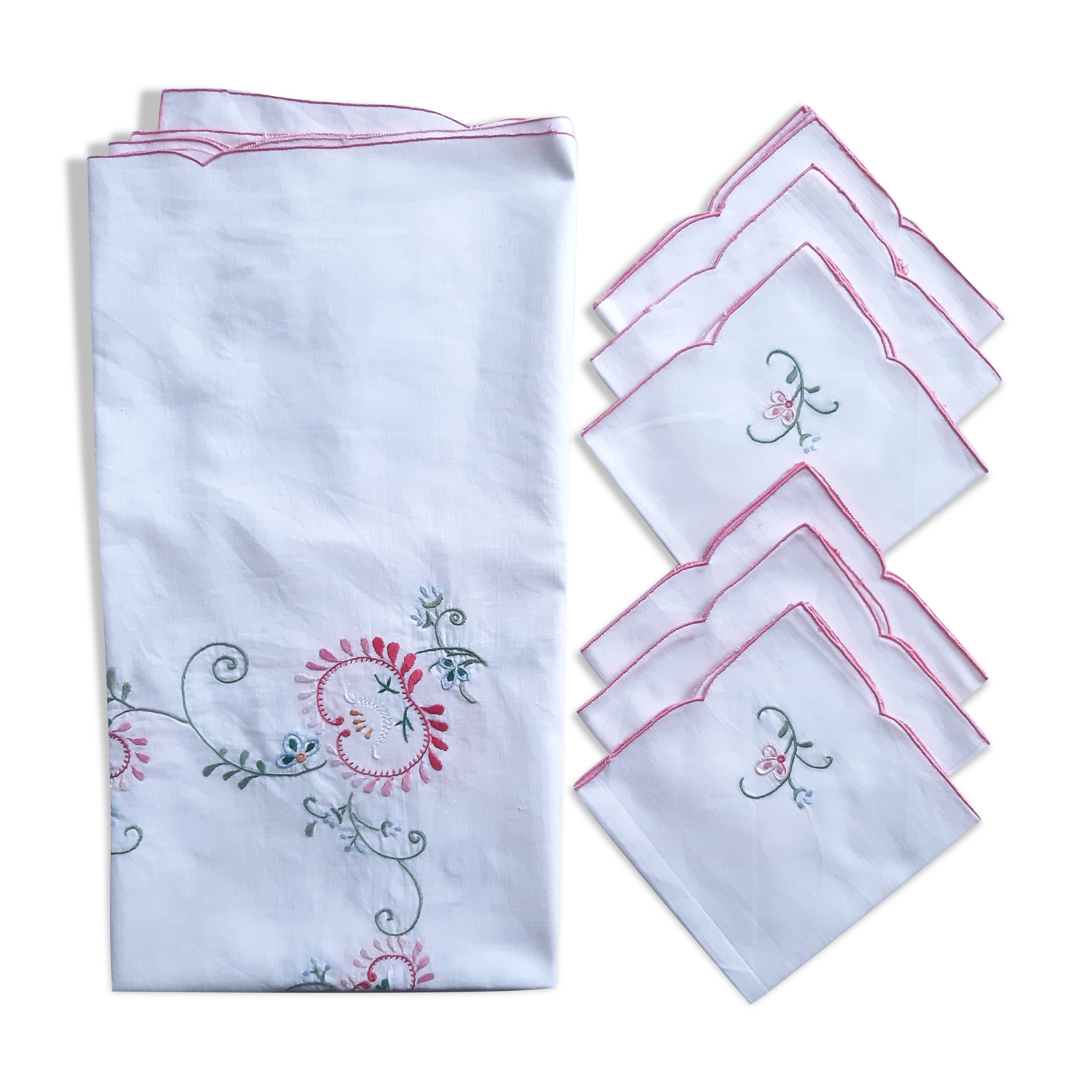 Nappe et 6 serviettes à thé