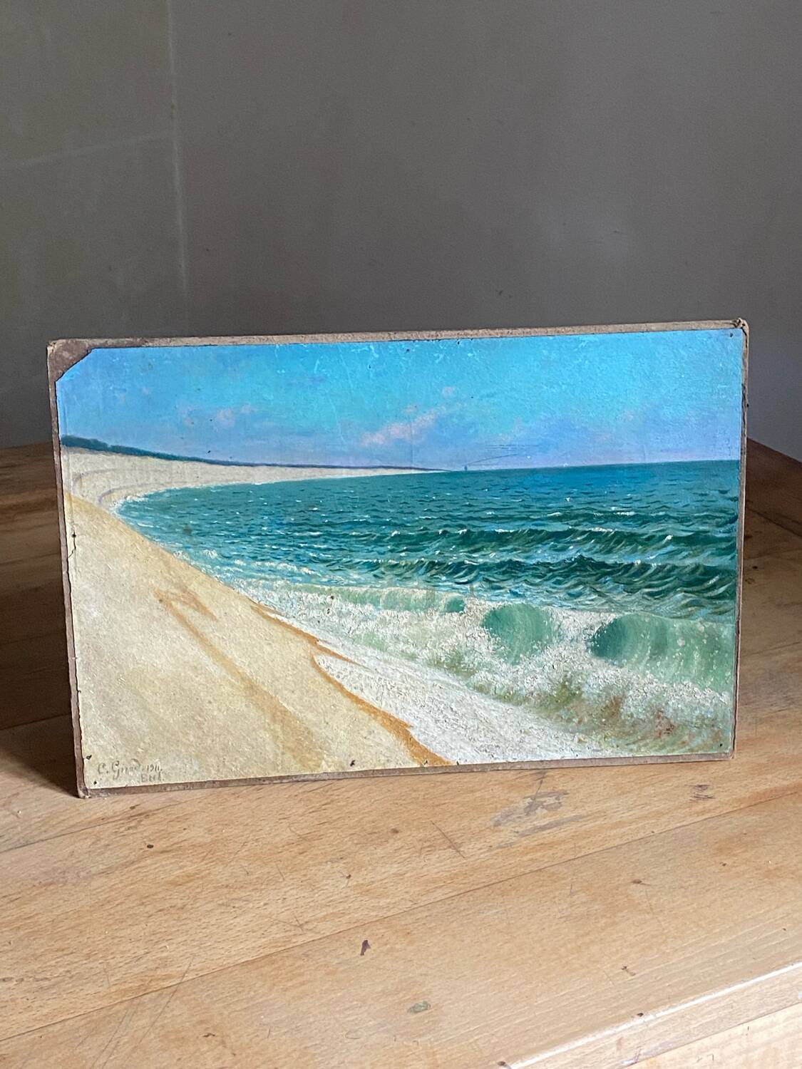 Old oil painting of the sea