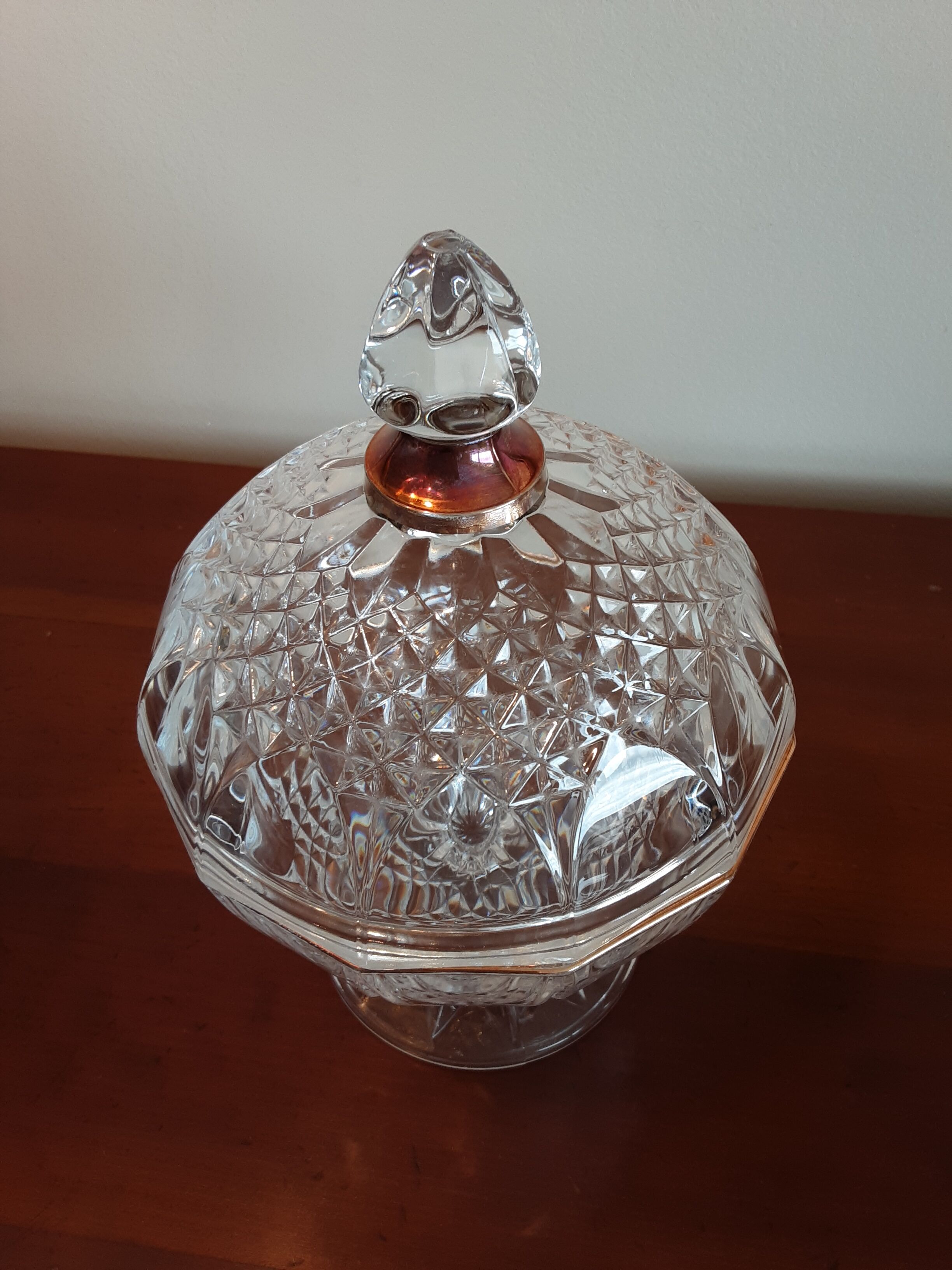 Crystal dragée dish