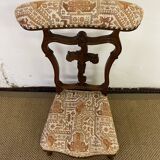 Chaise Prie-Dieu ancien en bois sculpté