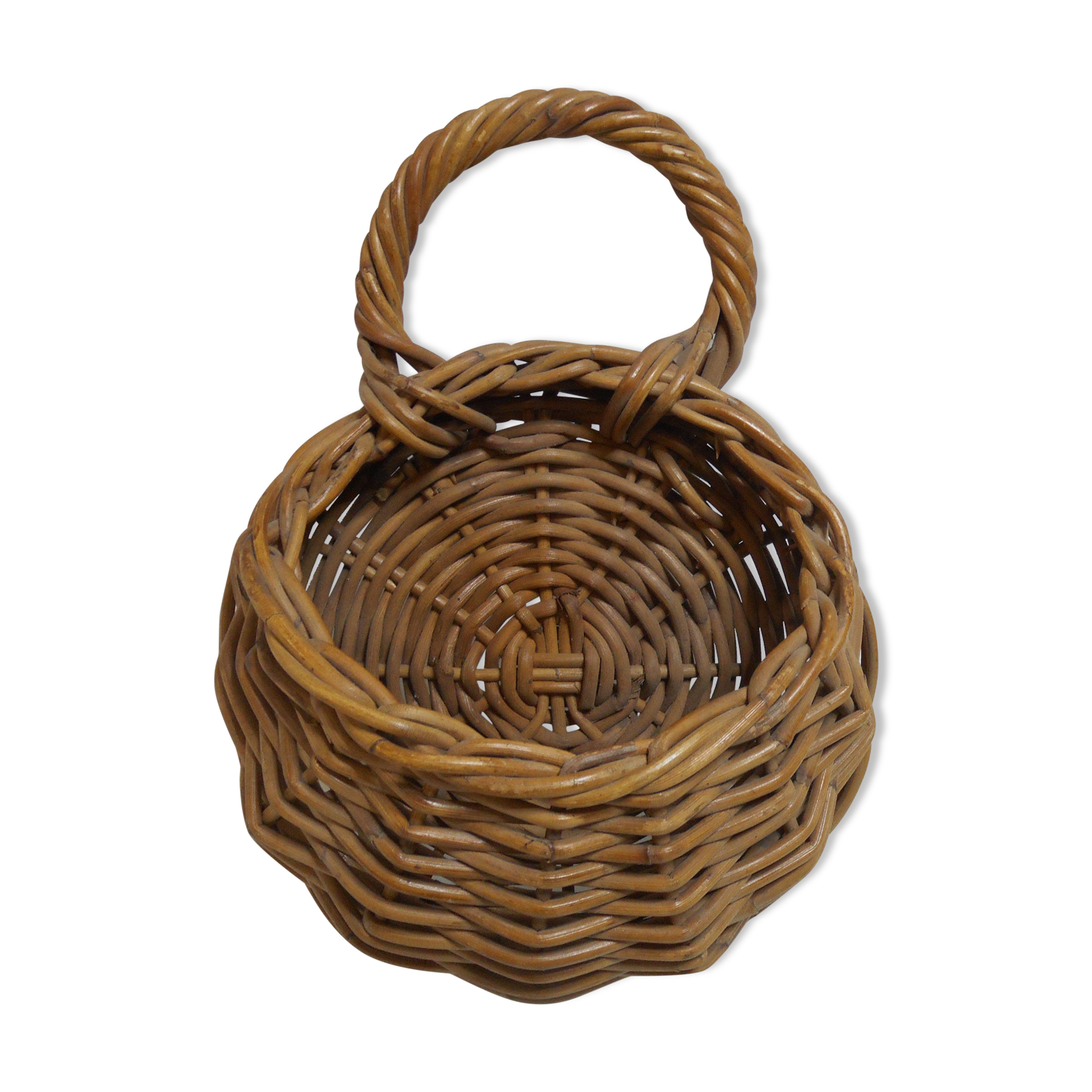 Pretty wall wicker basket