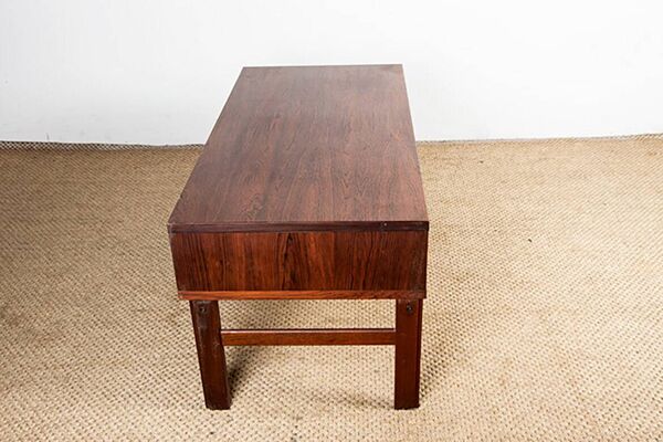 Petite commode, meuble d’entrée ou d’appoint, Danoise en Palissandre.