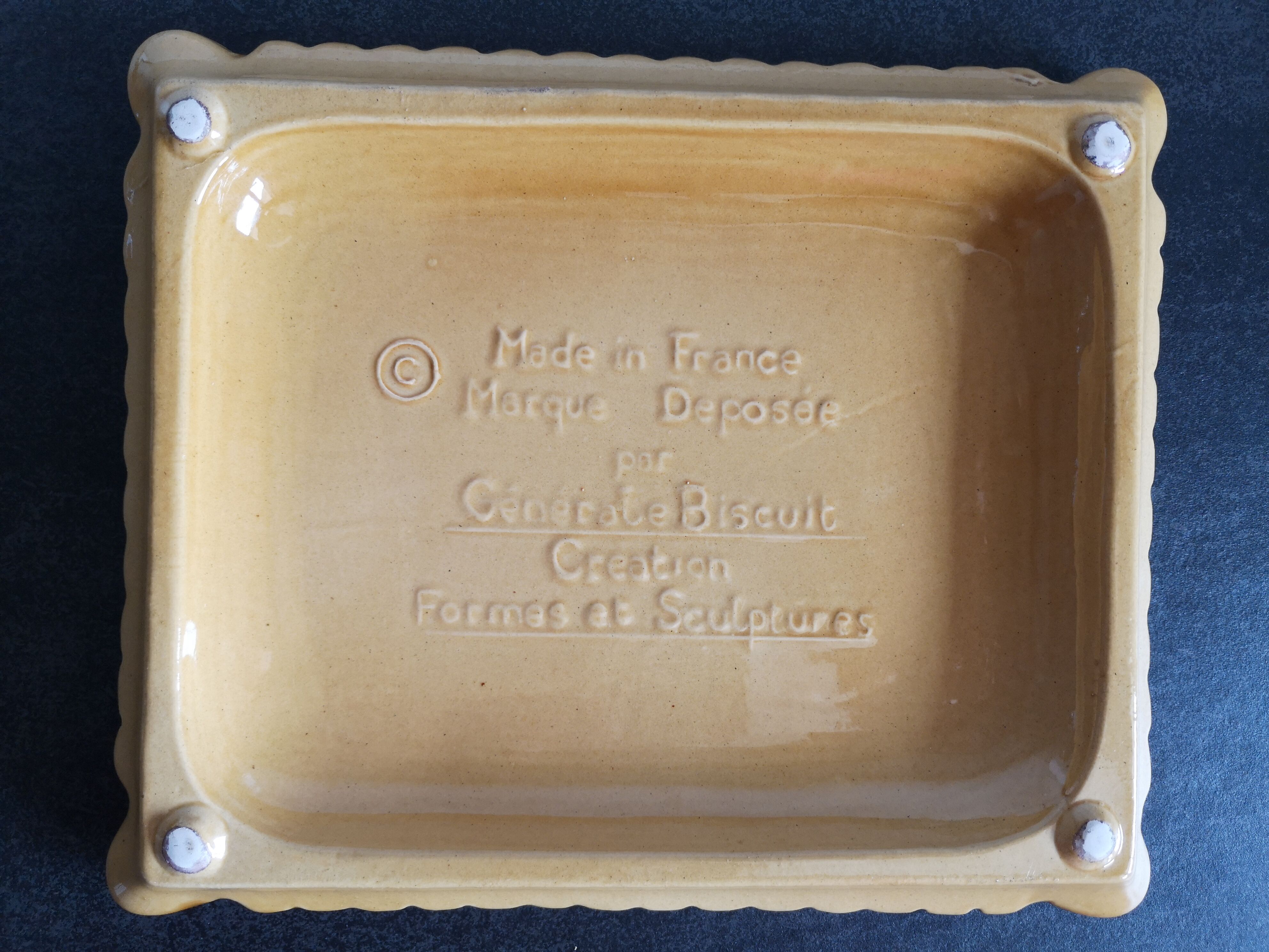 Underside petit beurre lu 80s