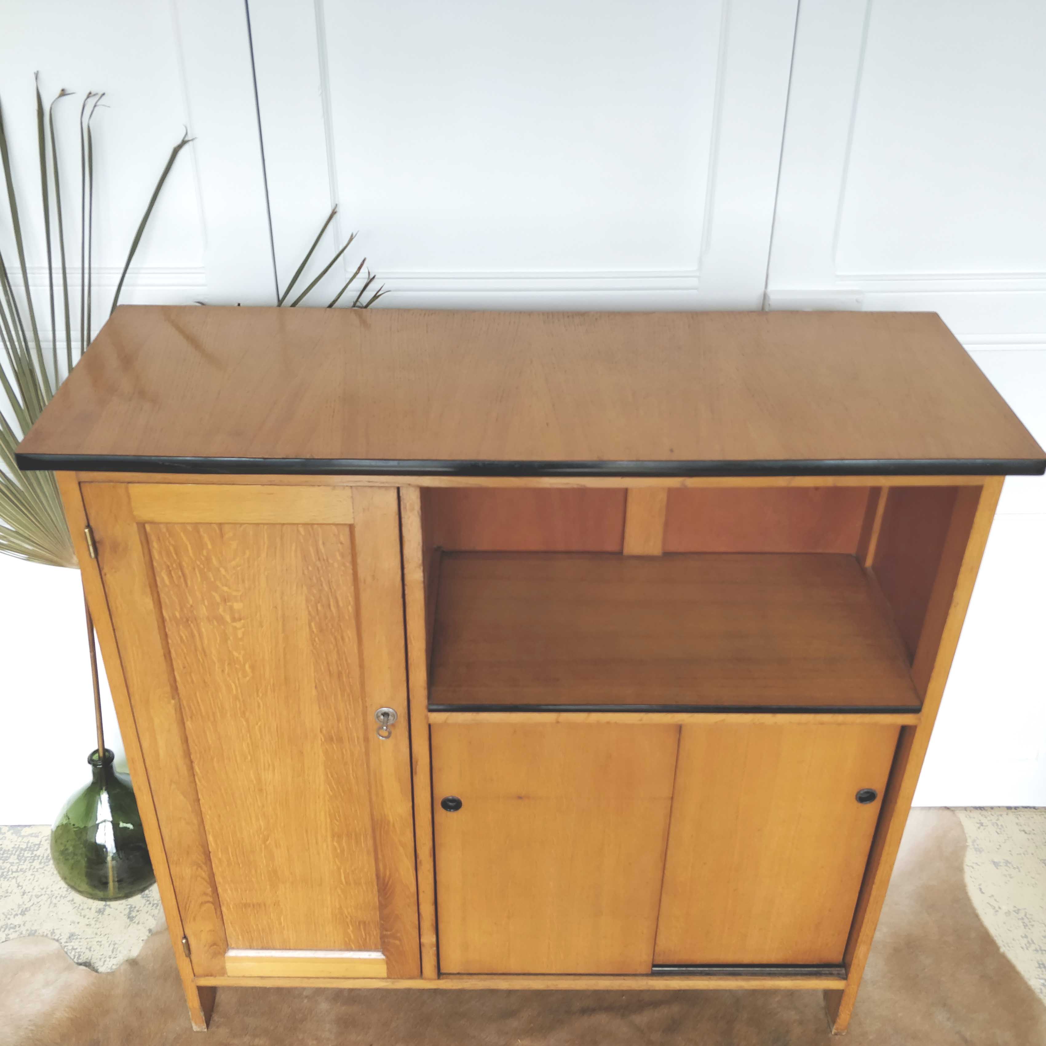 Vintage buffet 50/60